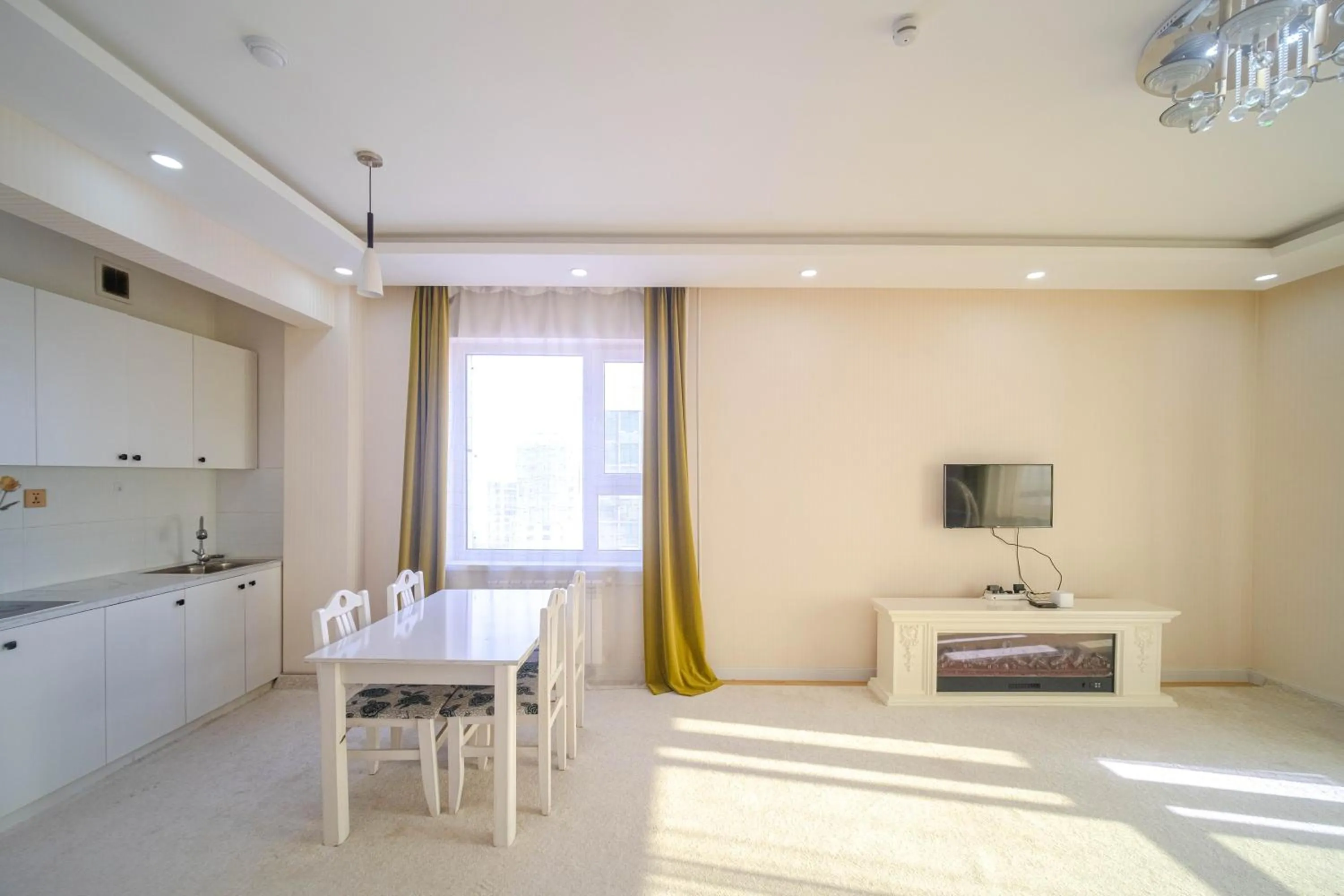 Eagle Town Serviced Apartment