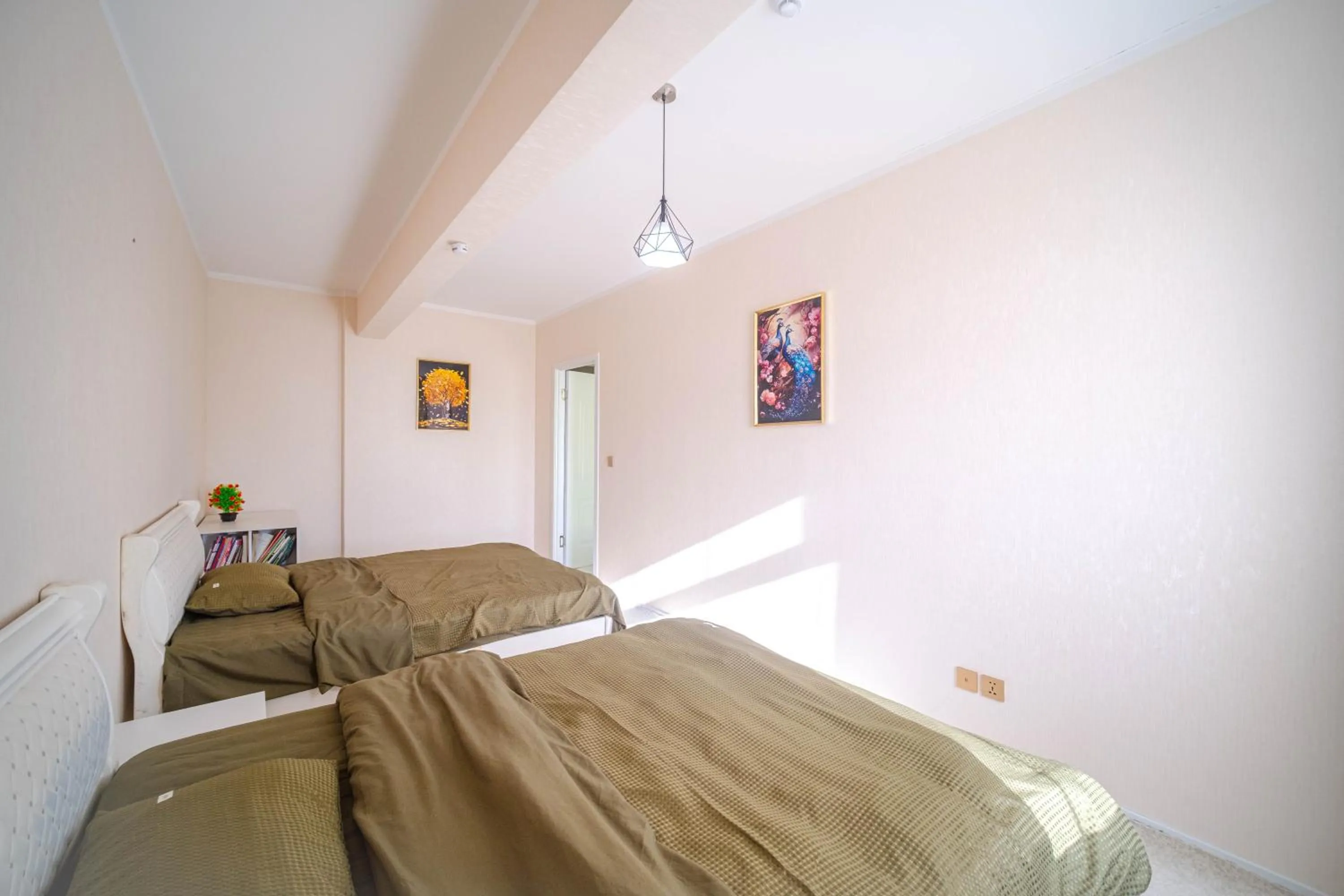 Bed in Eagle Town Serviced Apartment