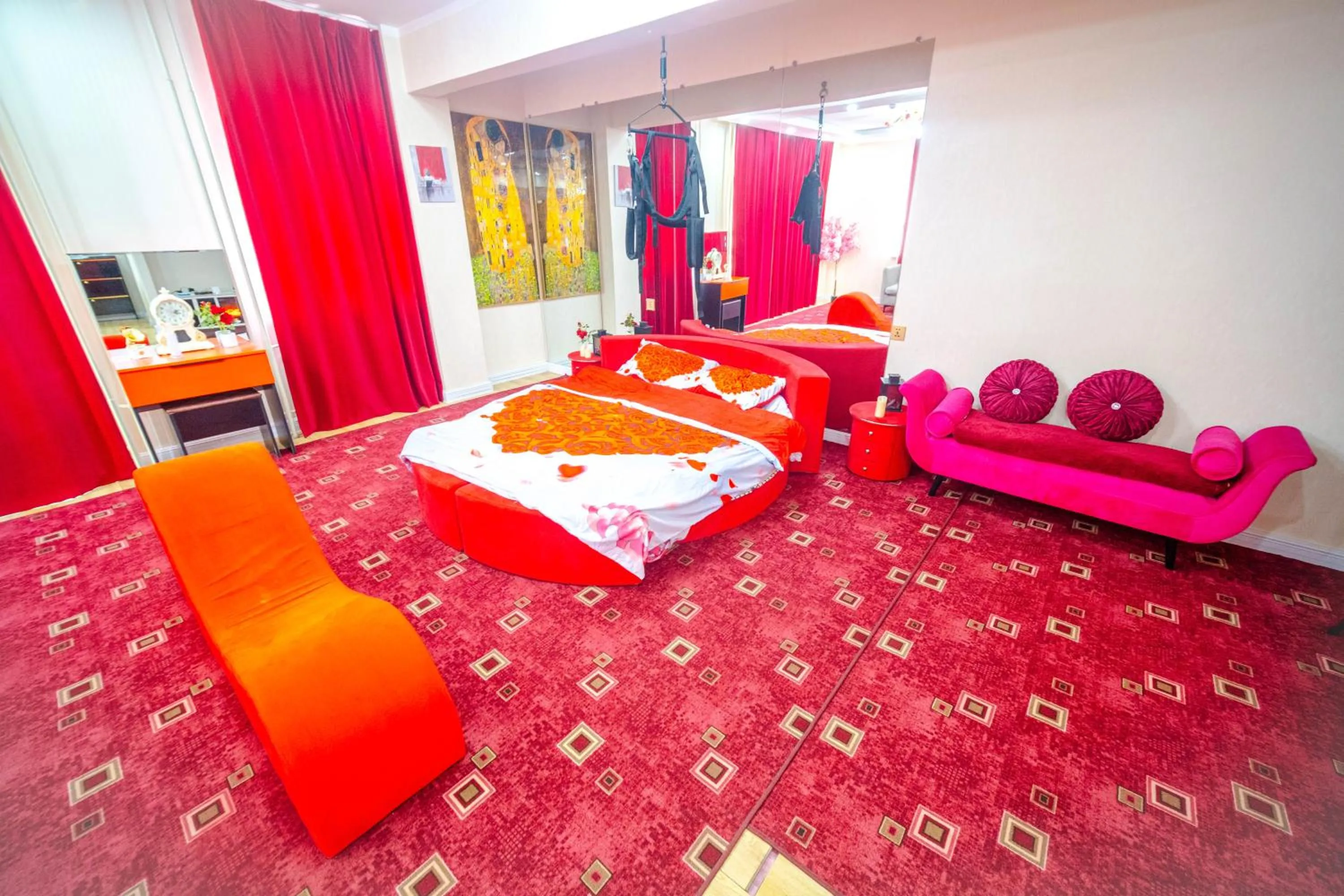 Bed in Eagle Town Serviced Apartment