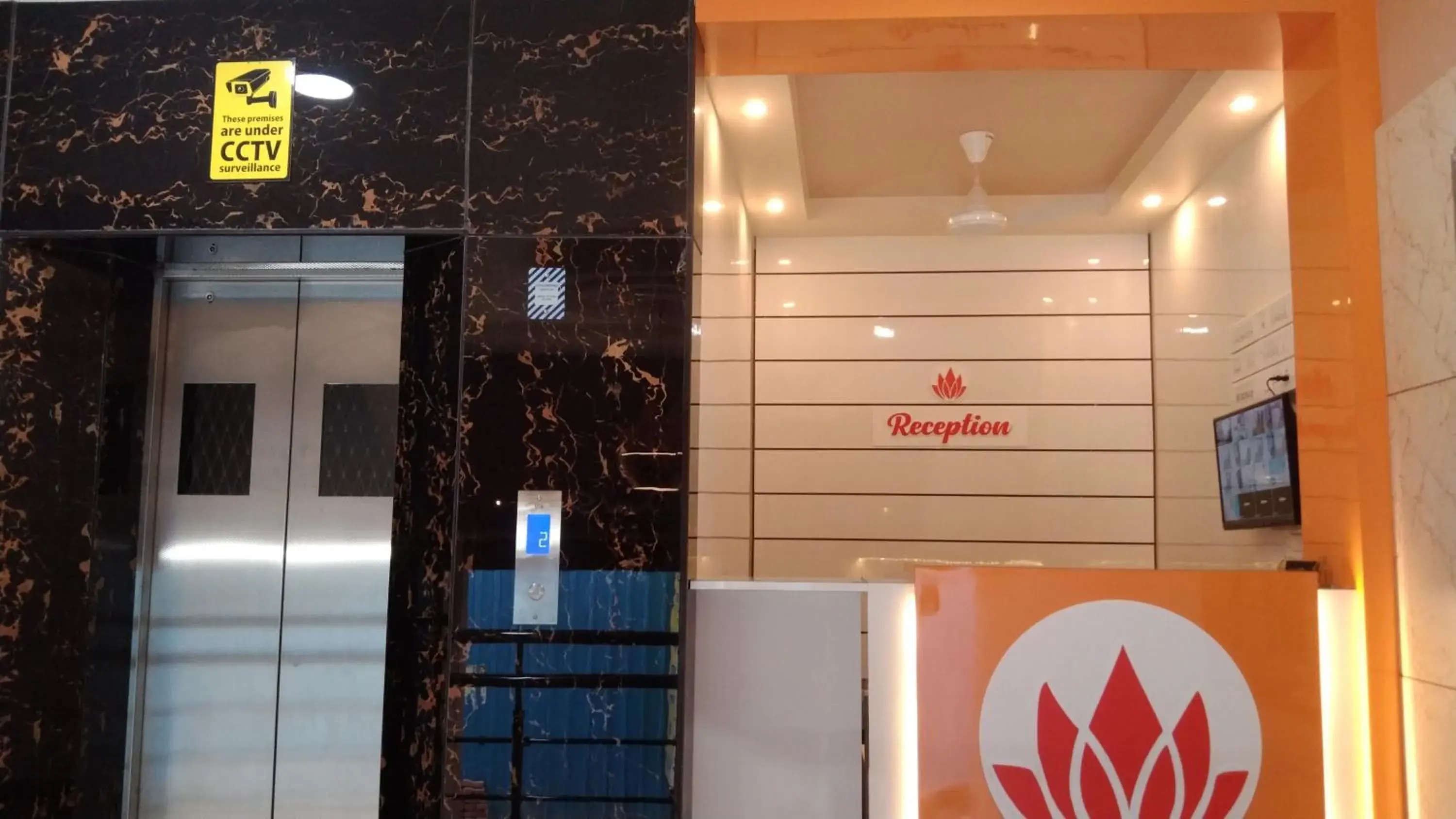 Lobby or reception in Hotel Grand Stay Lobby or reception in Hotel Grand Stay