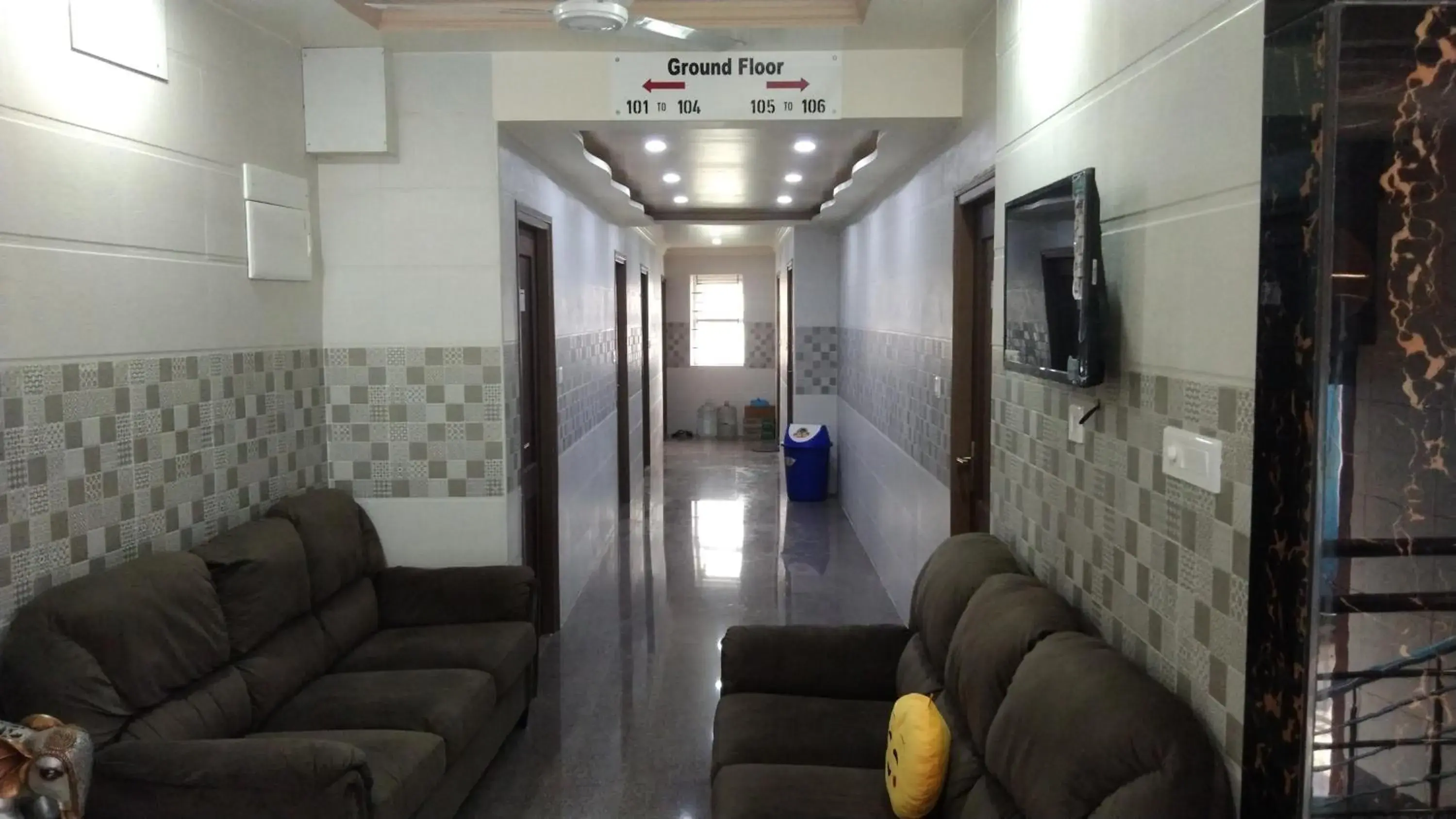 Lobby or reception in Hotel Grand Stay Lobby or reception in Hotel Grand Stay