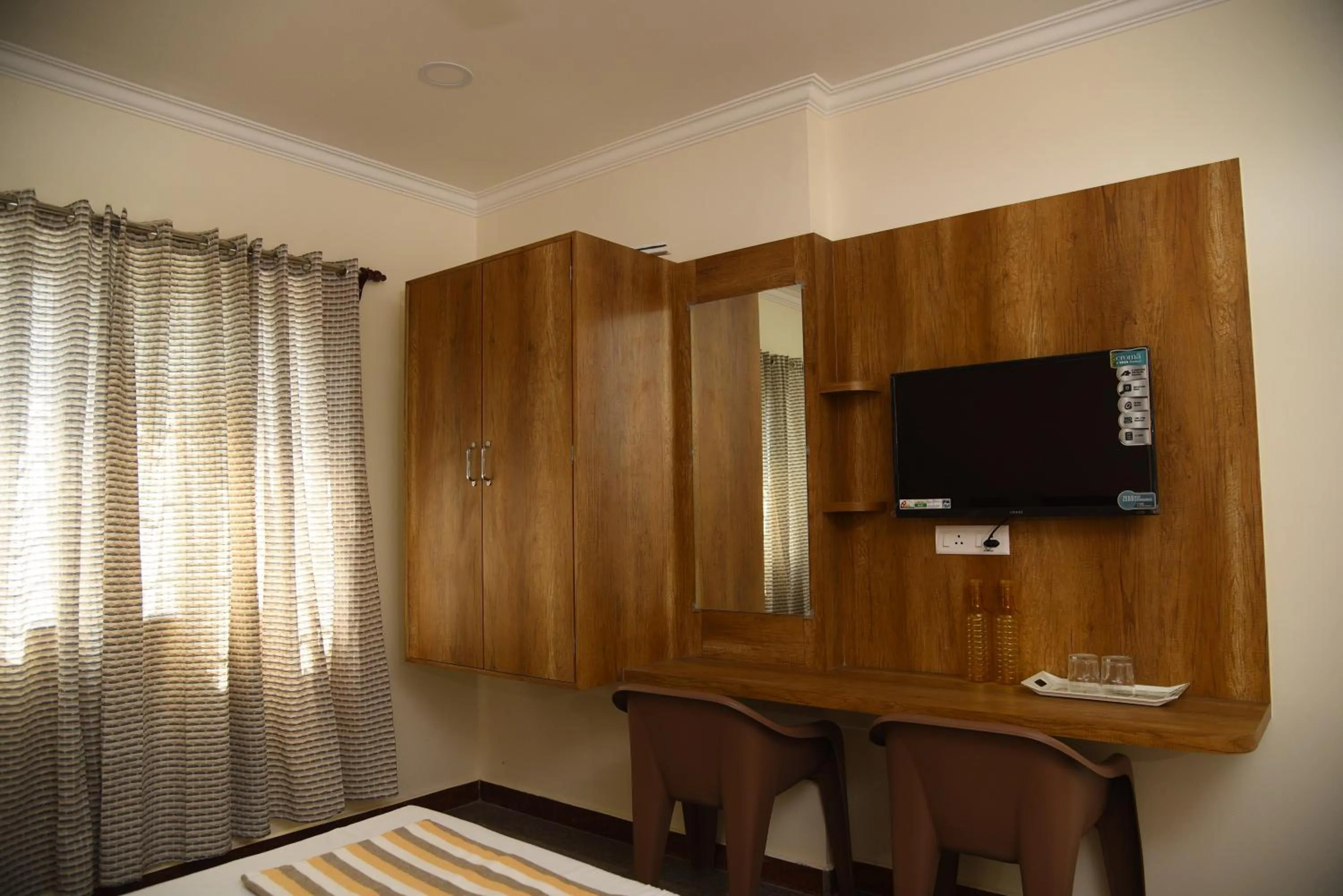 TV and multimedia in Hotel Grand Stay