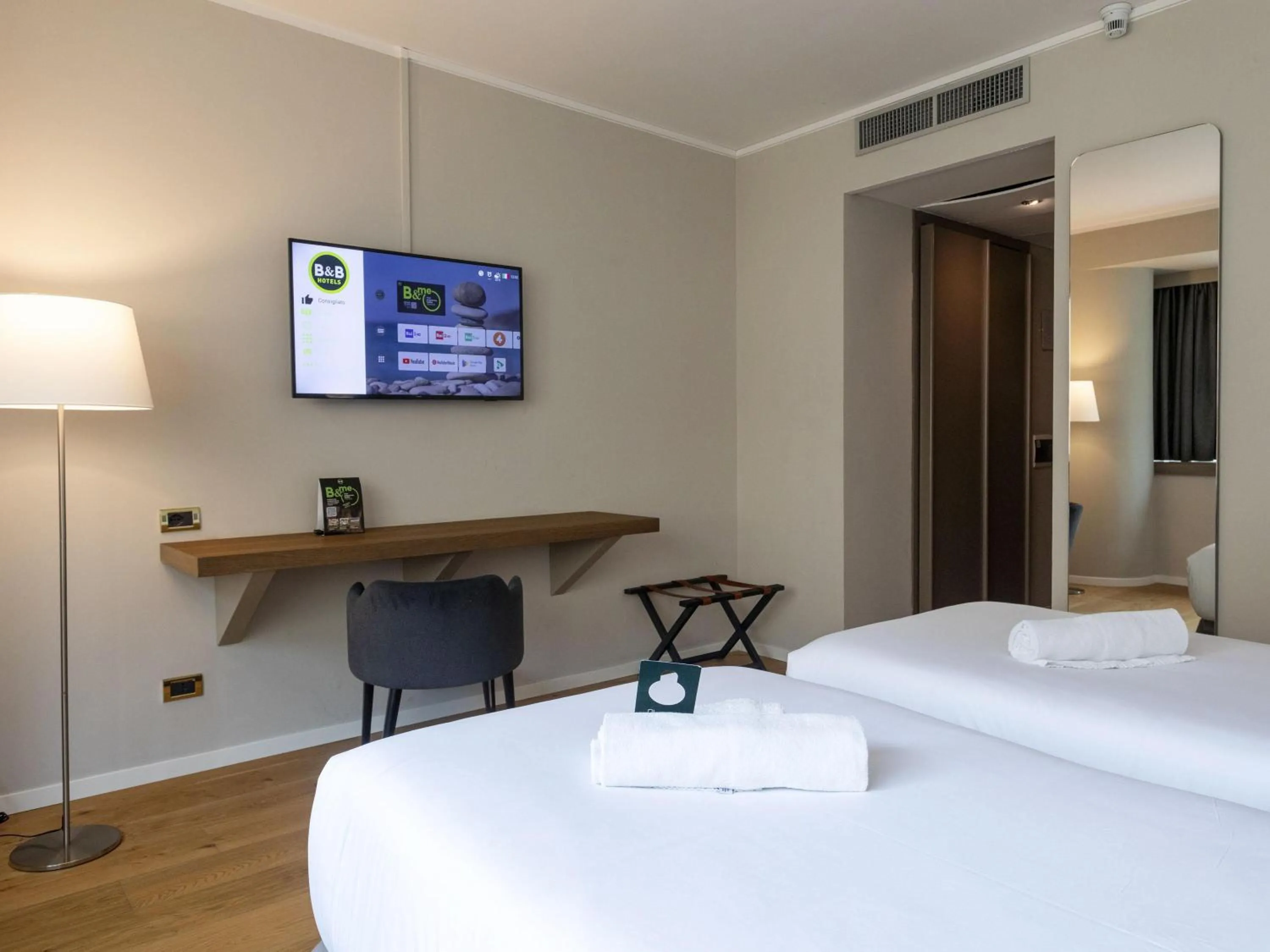 Photo of the whole room, Bed in B&B HOTEL Trapani Crystal