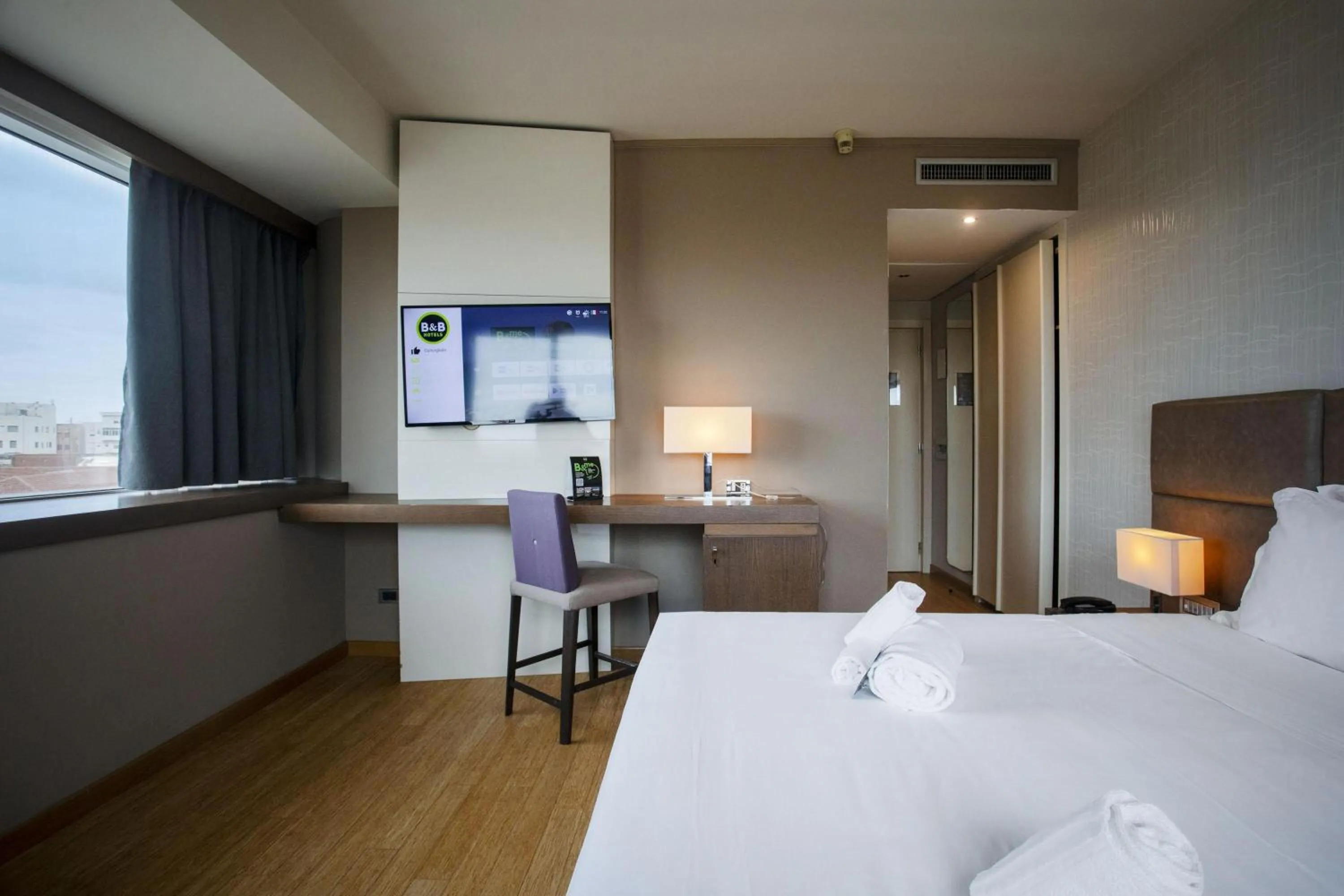 Photo of the whole room, Bed in B&B HOTEL Trapani Crystal