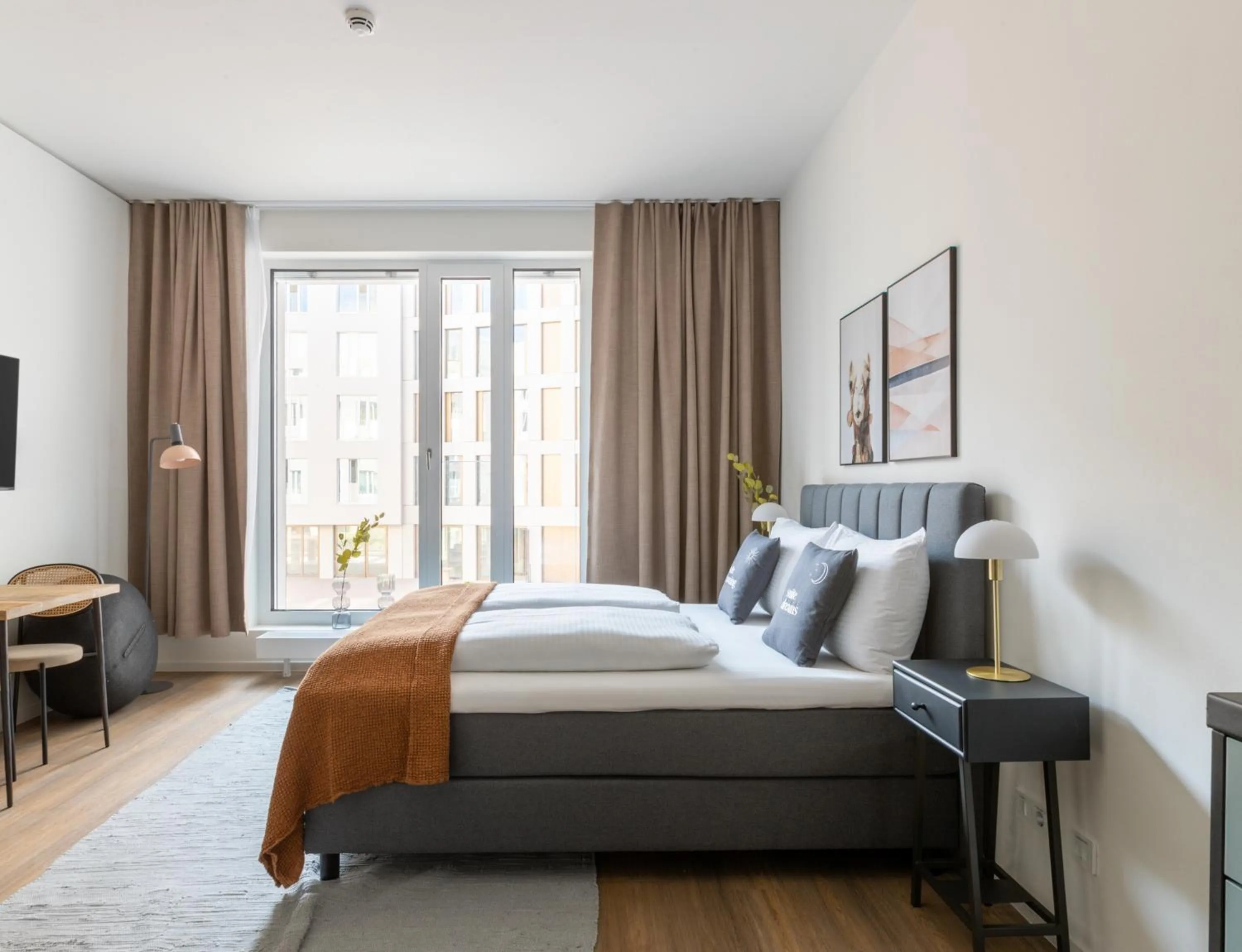 Bed in Limehome Berlin Müllerstraße - Digital Access