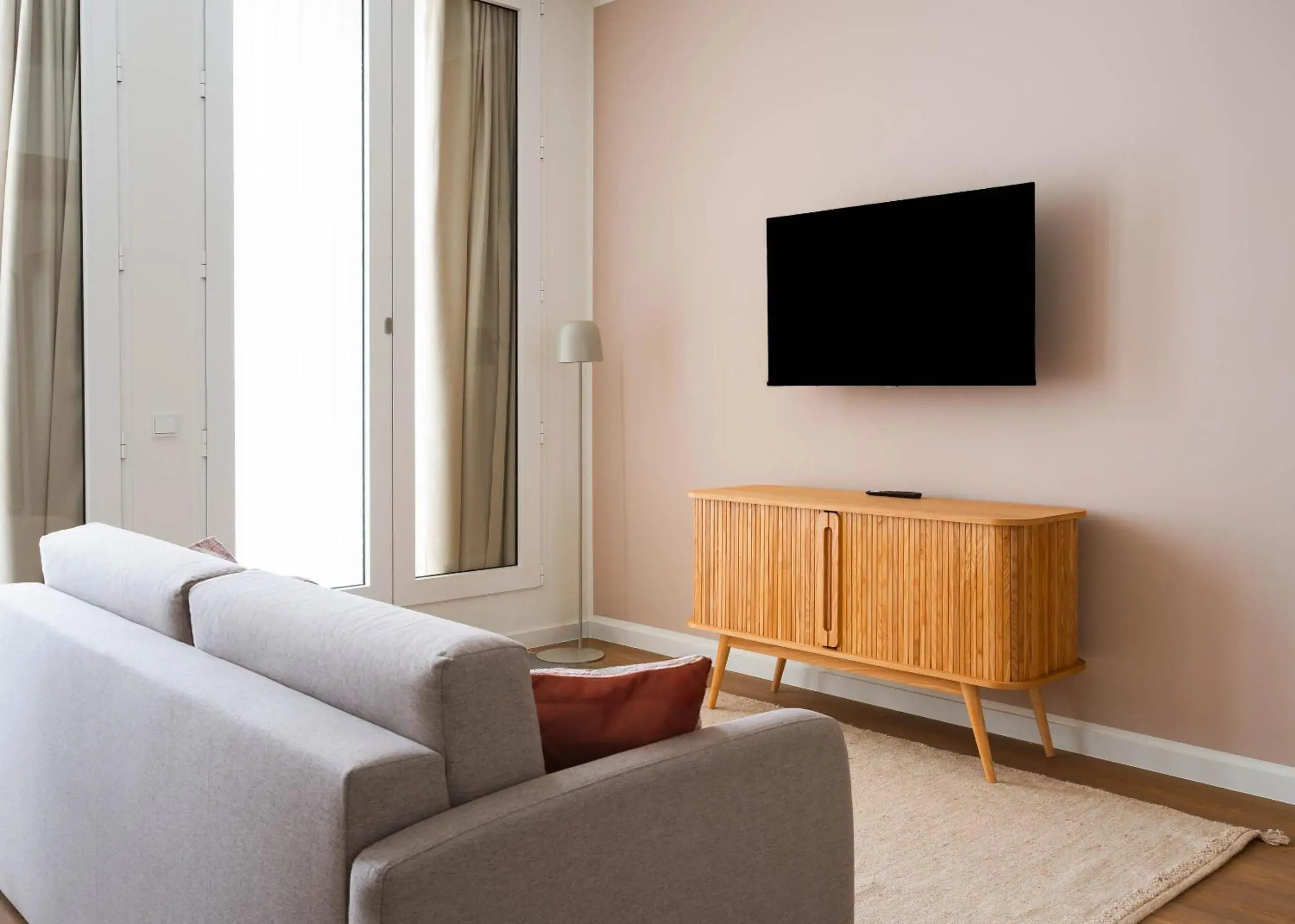 Family Suite with Terrace in Limehome Berlin Müllerstraße - Digital Access Family Suite with Terrace in Limehome Berlin Müllerstraße - Digital Access