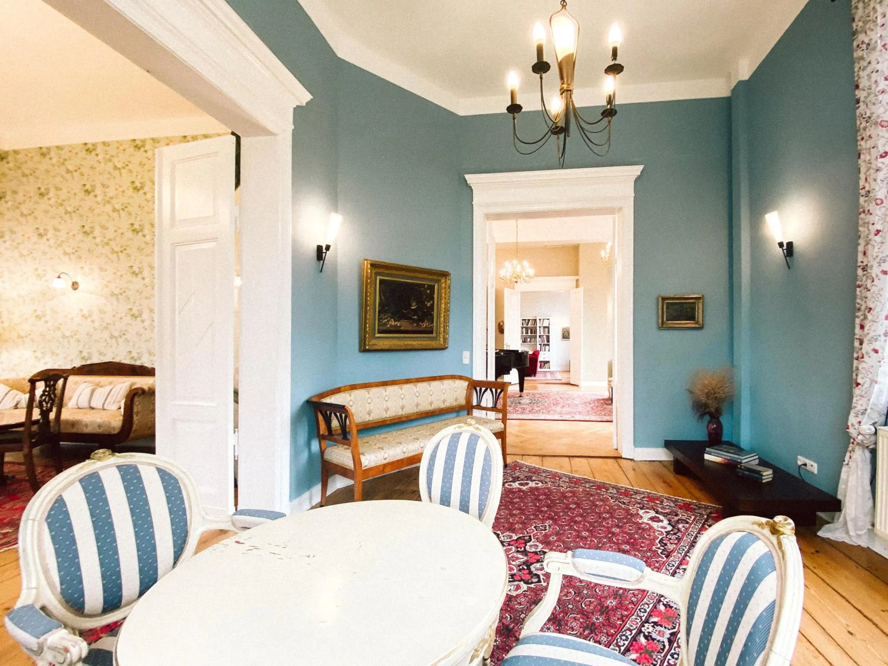 Restaurant/places to eat in Landhotel Schloss Daschow