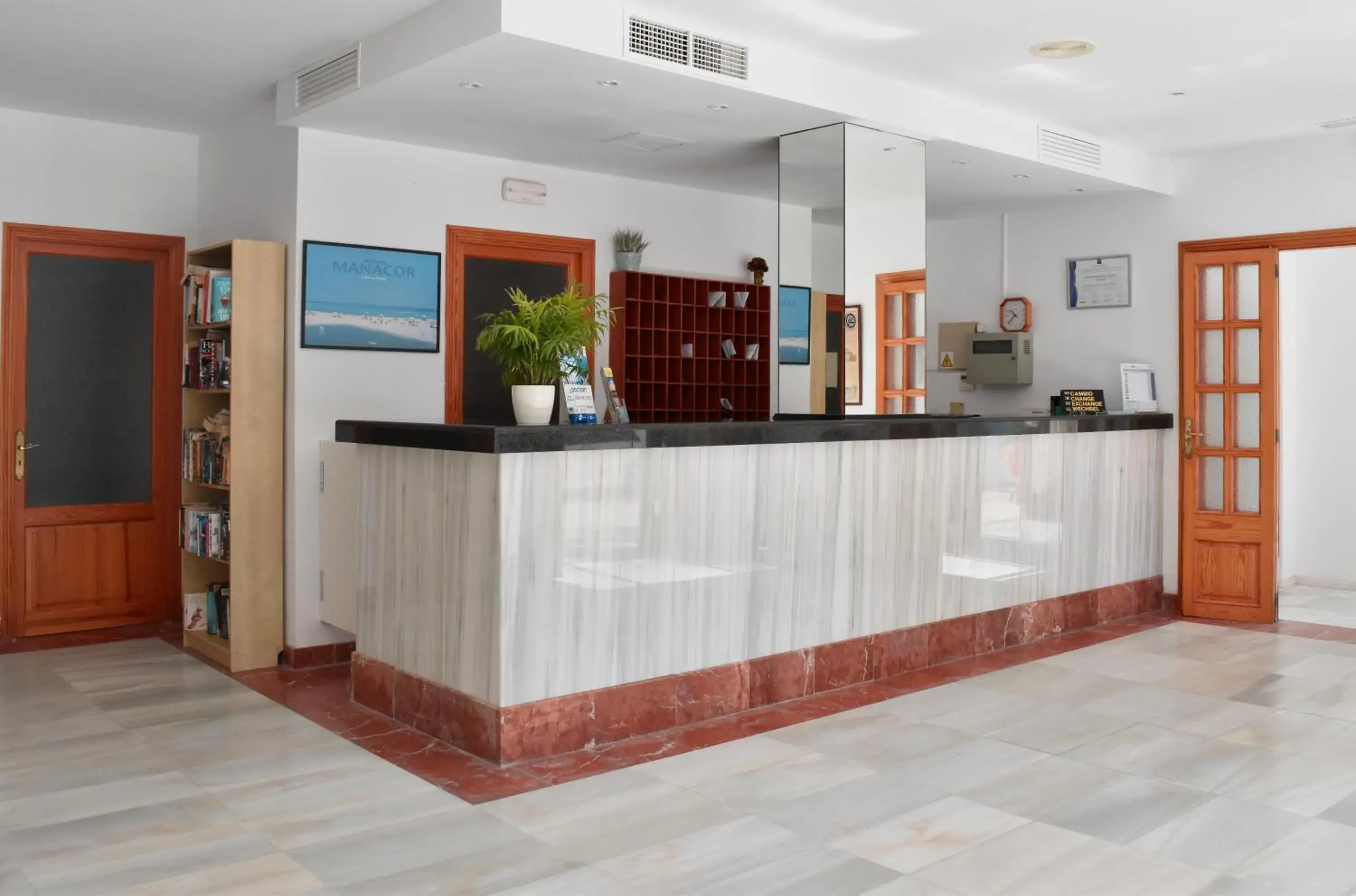 Lobby or reception in Apartamentos Arcos Playa Lobby or reception in Apartamentos Arcos Playa