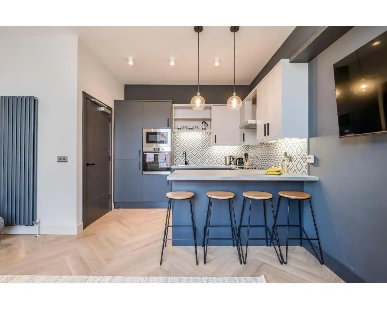 Central Belfast Apartments: University Street Central Belfast Apartments: University Street