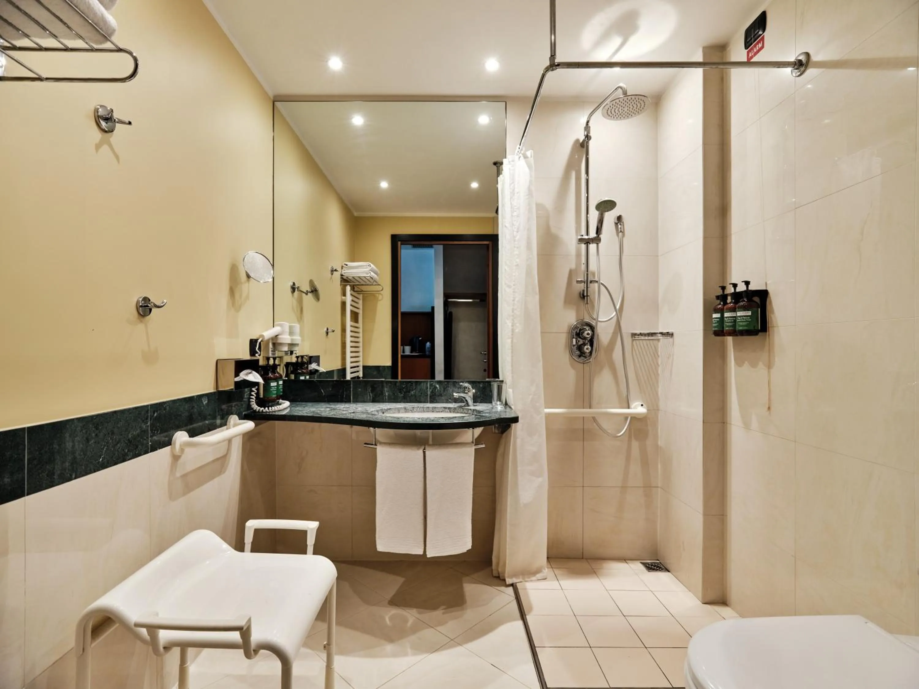 Bathroom in Crowne Plaza Milan - Malpensa Airport by IHG