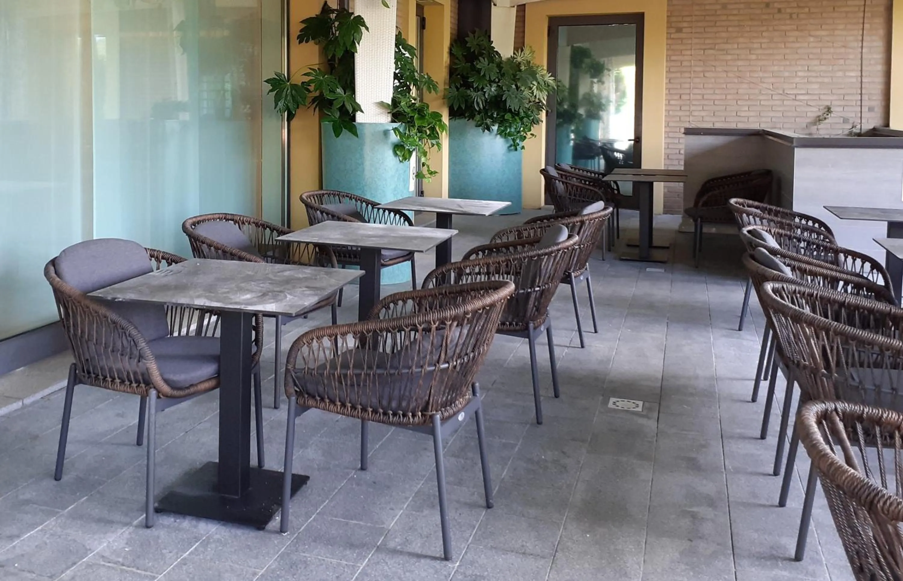 Restaurant/places to eat in Crowne Plaza Milan - Malpensa Airport by IHG