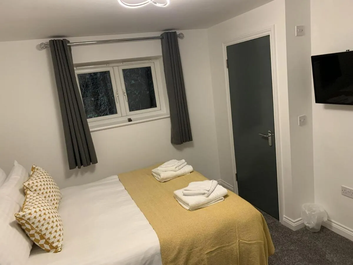 Other, Bed in Mayflower by Pureserviced