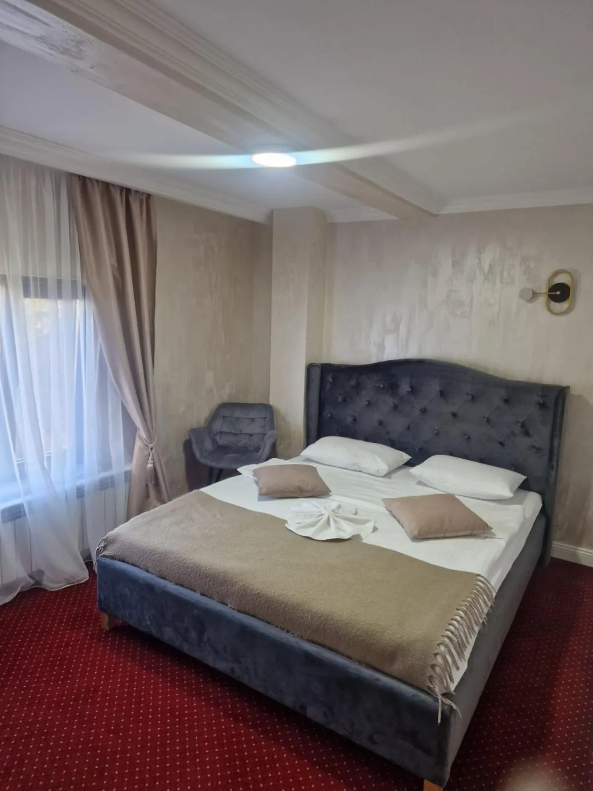 Bed in Hotel City Break