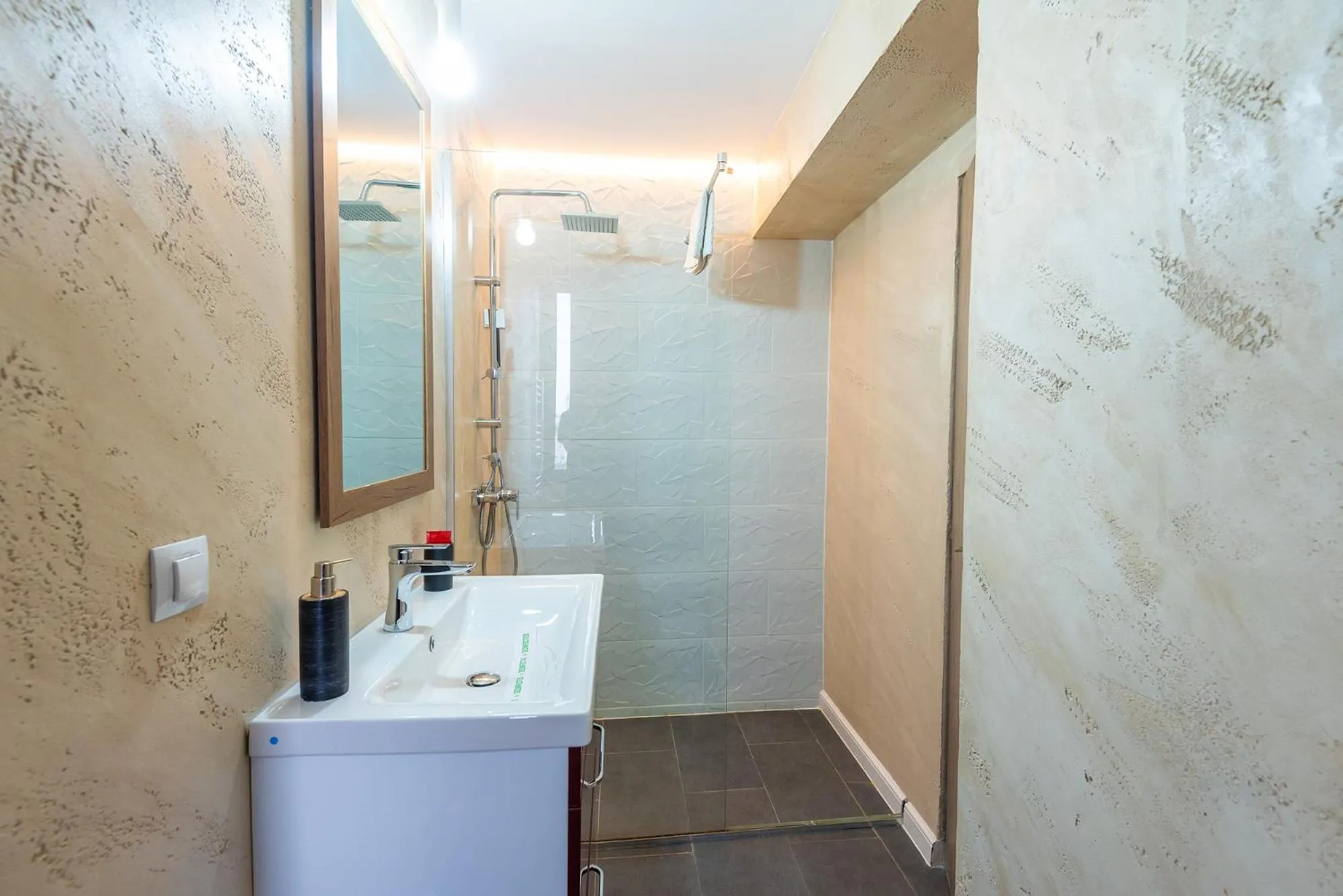 Bathroom in Hotel City Break