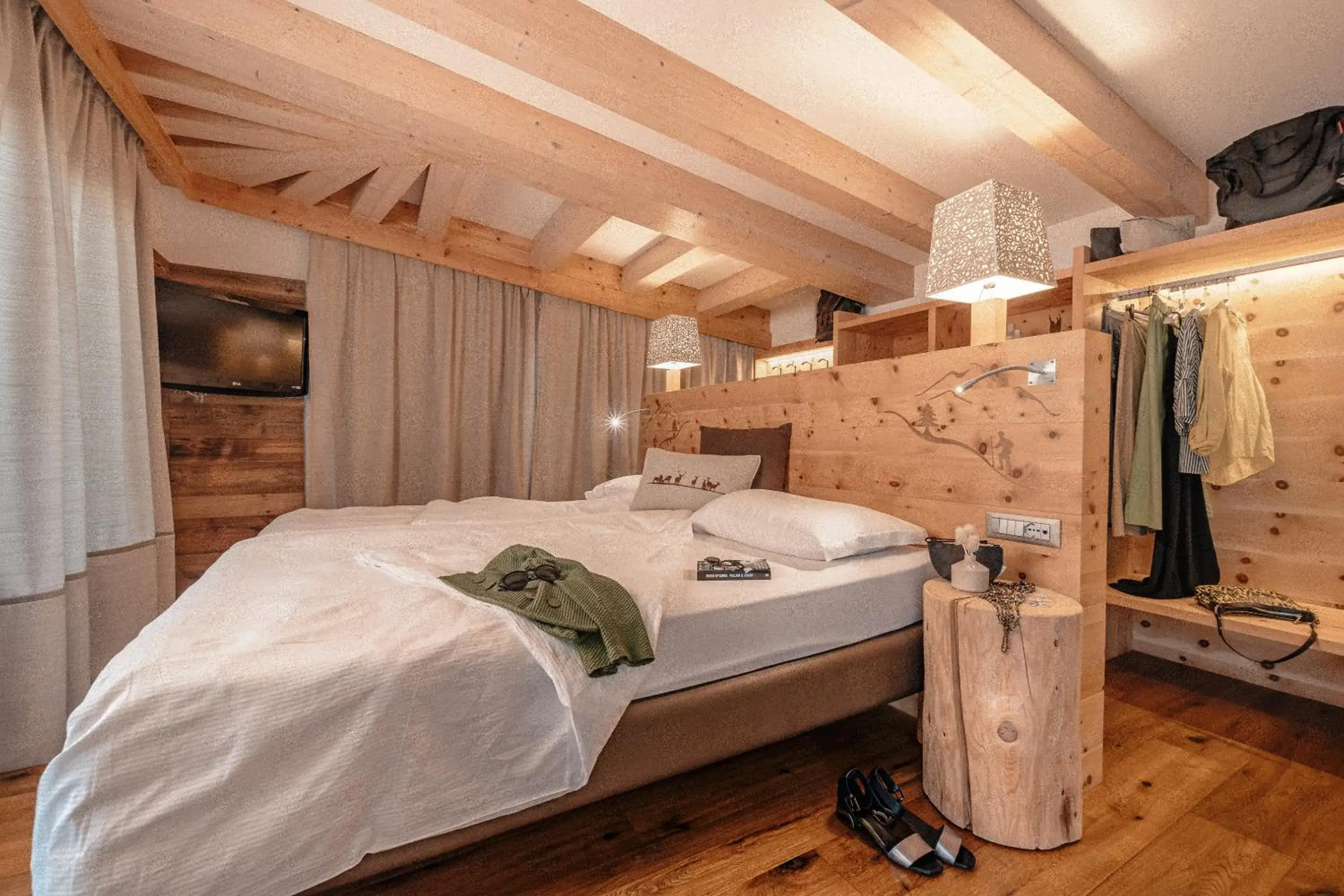 Large Suite in Cristallo Sport & Wellness Hotel Large Suite in Cristallo Sport & Wellness Hotel