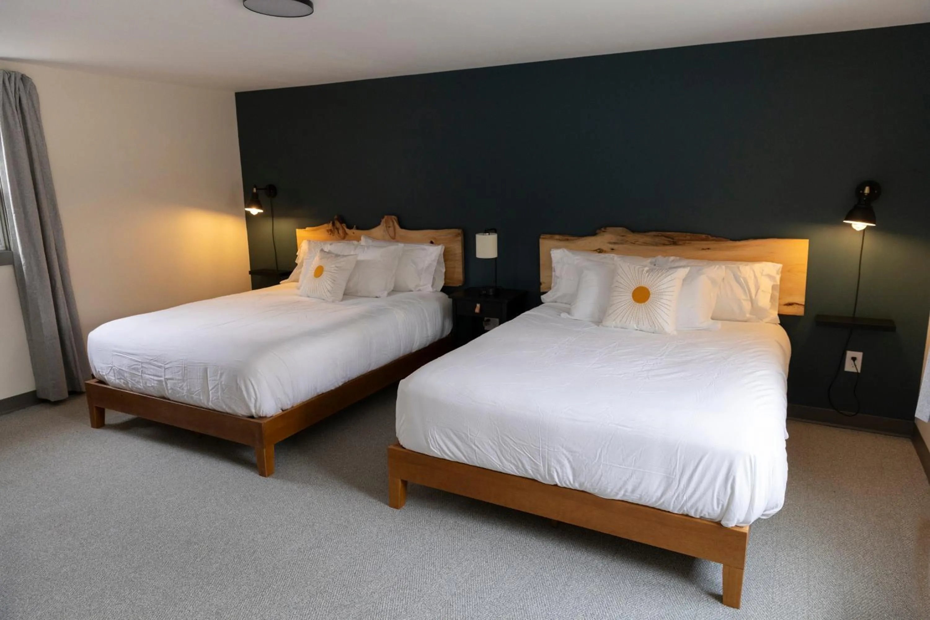 Bed in East Rock Inn