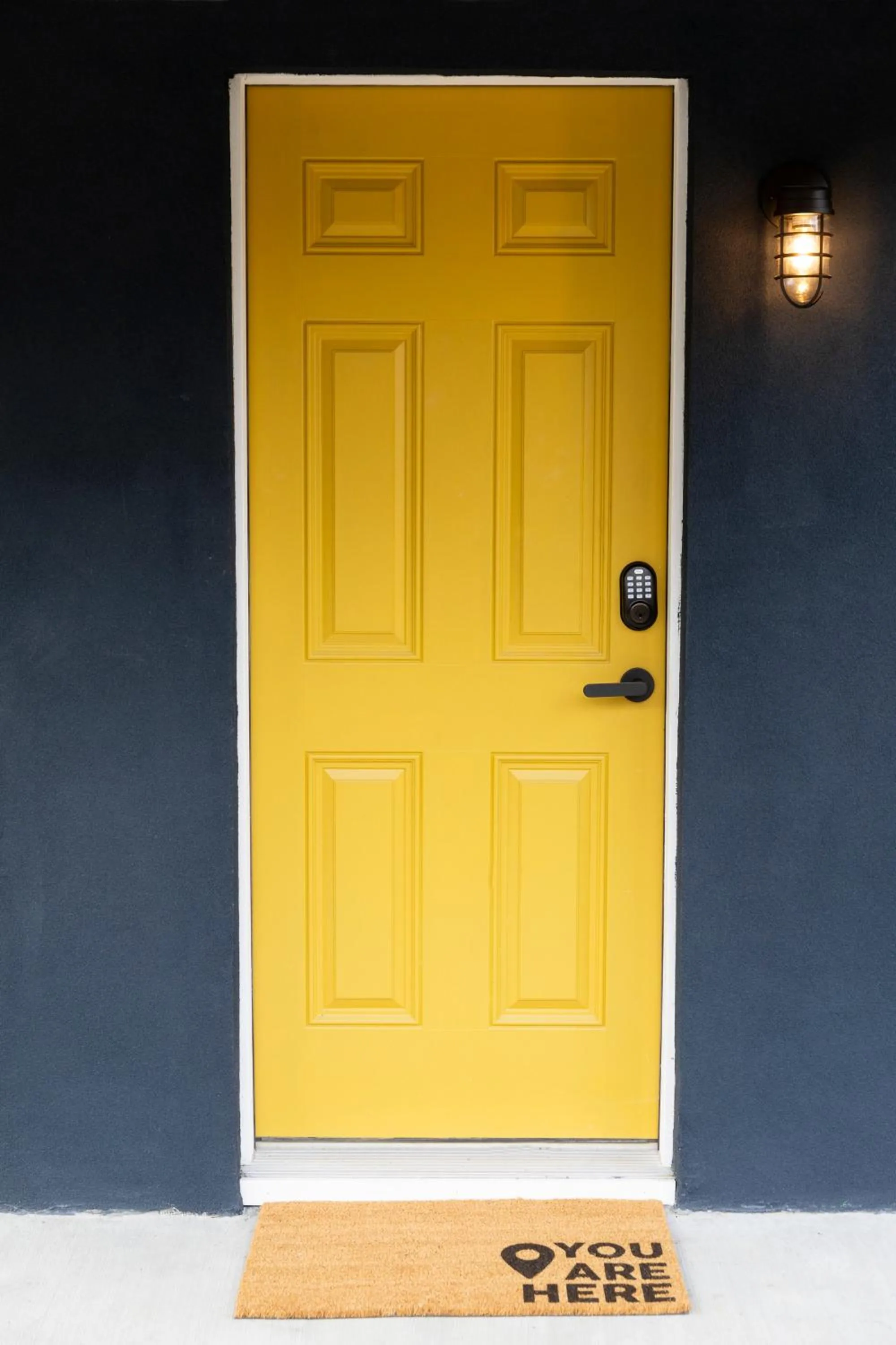 Property building in East Rock Inn