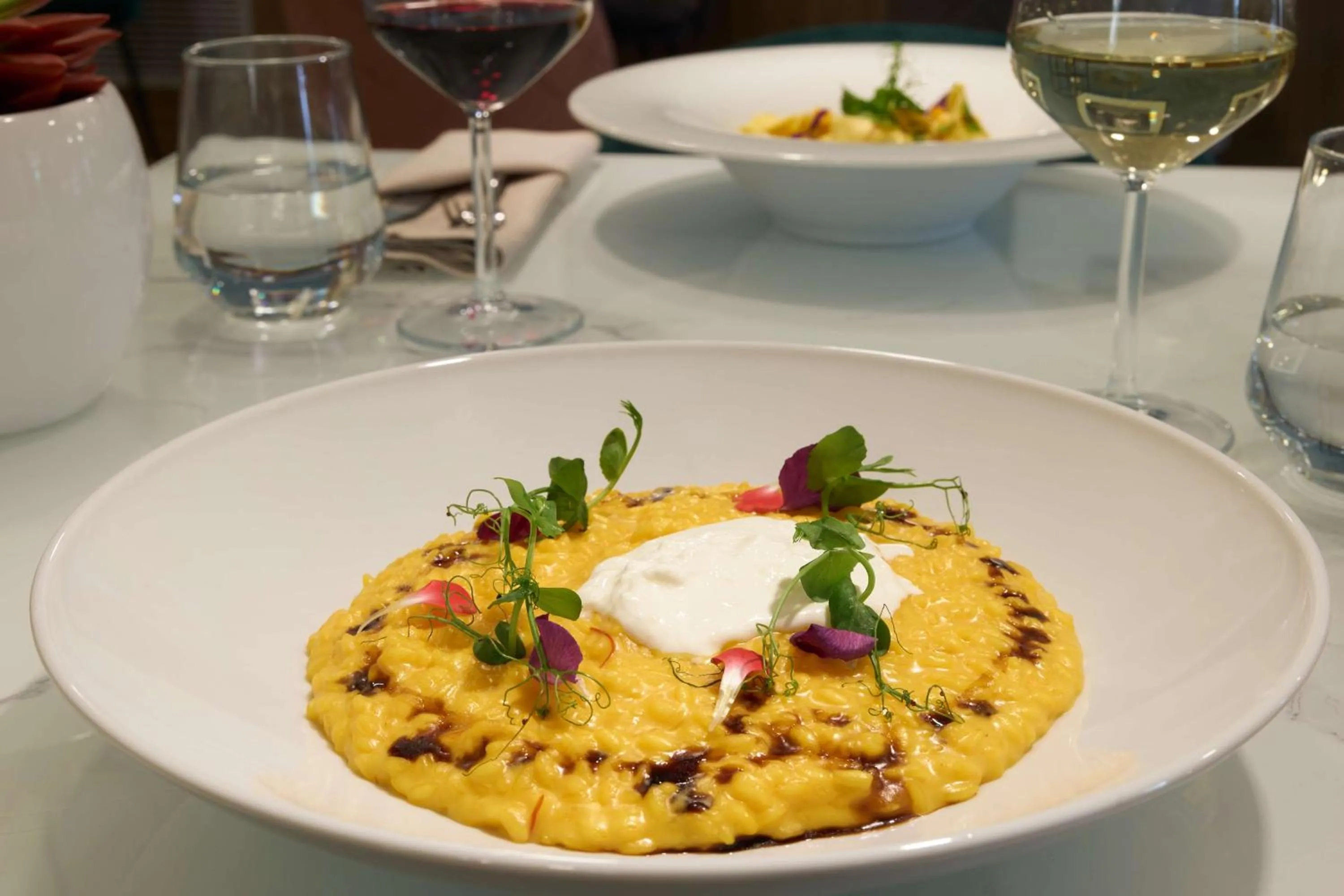 Food and drinks in Radisson Hotel Ferrara