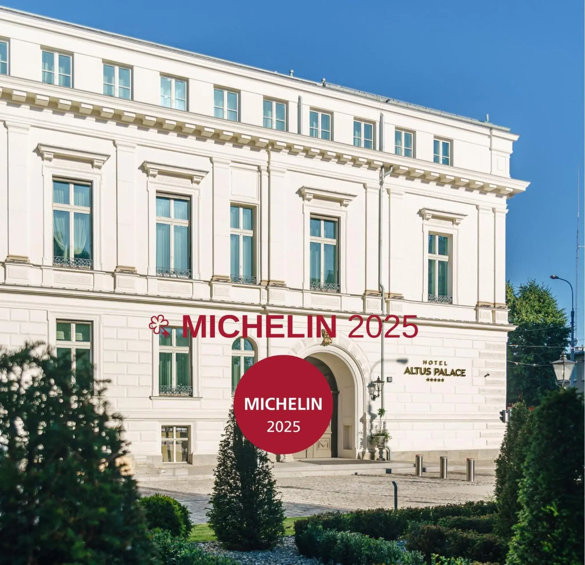 Property building in Hotel Altus Palace - Destigo Hotels Property building in Hotel Altus Palace - Destigo Hotels