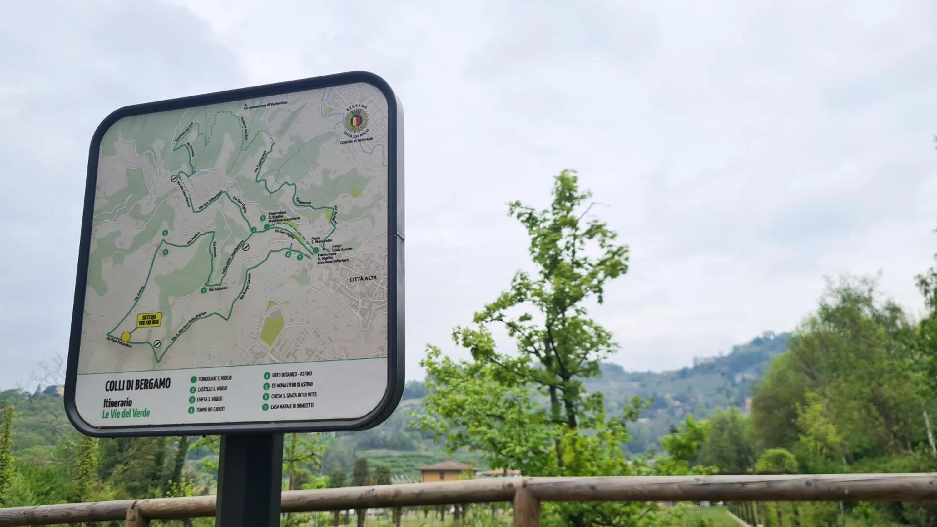 Hiking in Casa Valle D'Astino