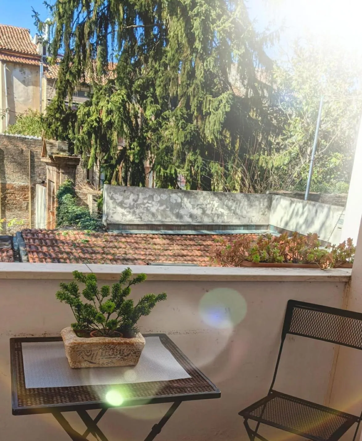 Balcony/Terrace in D'Elite Room & Breakfast