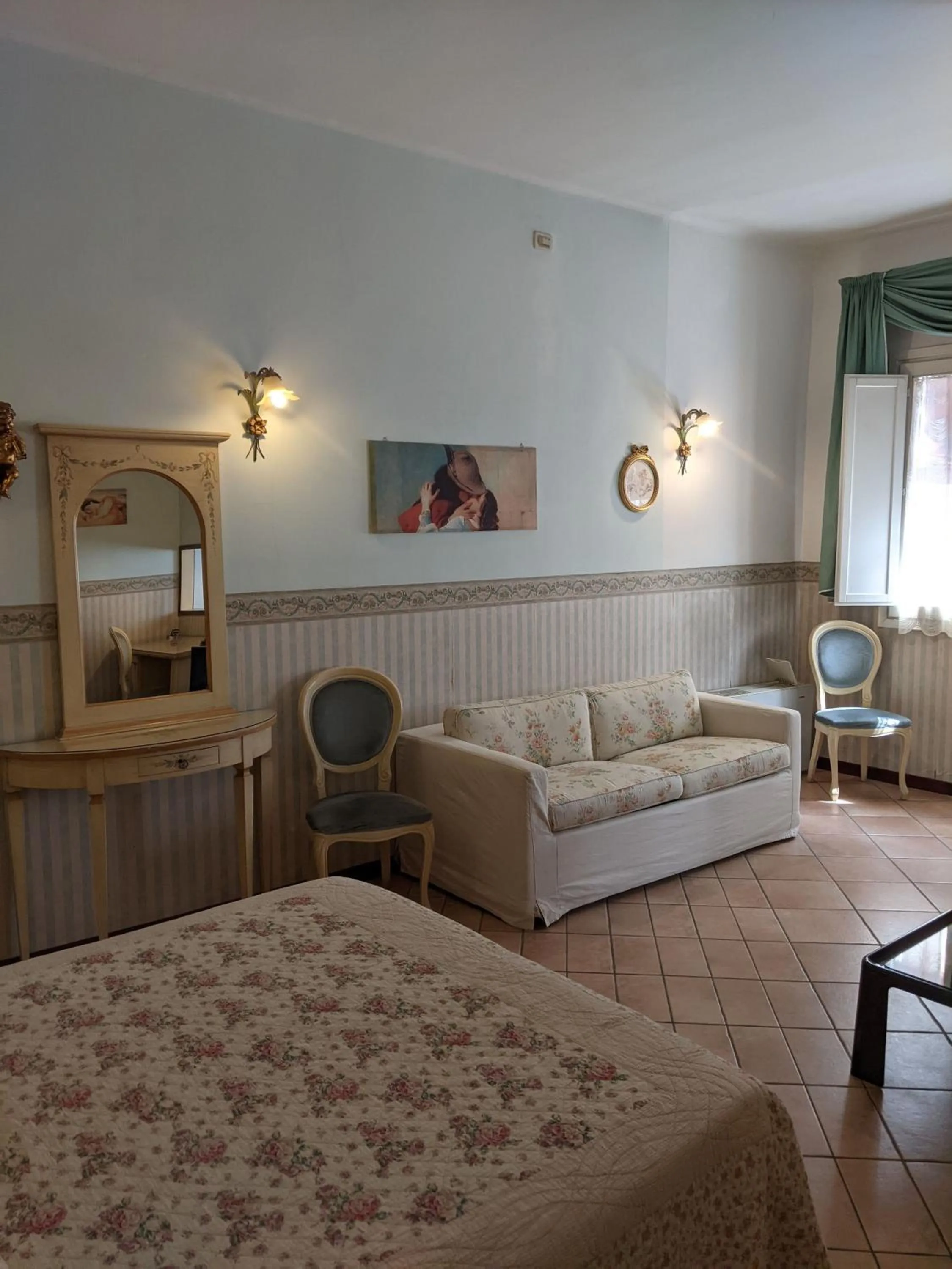 Bedroom in D'Elite Room & Breakfast