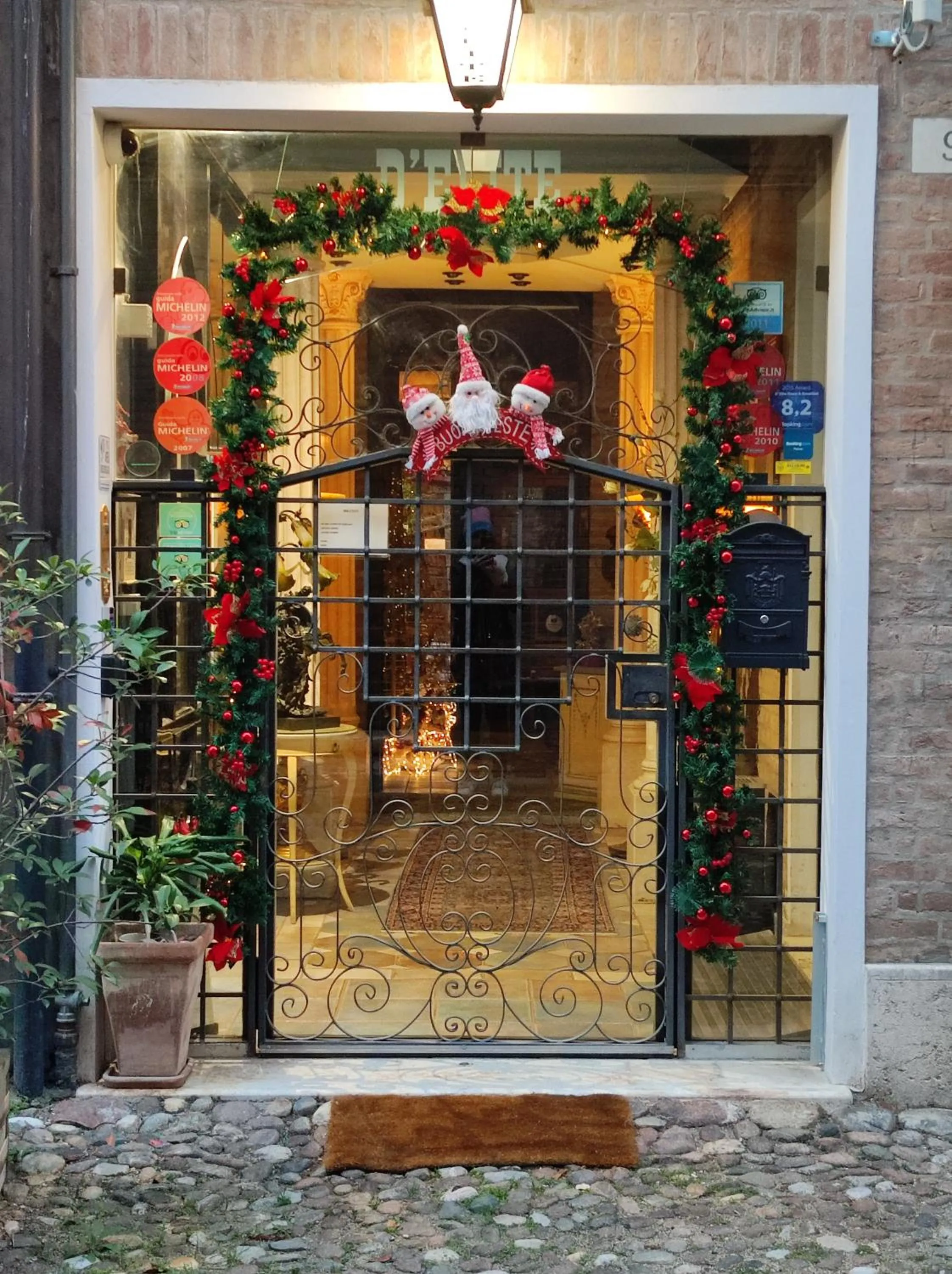 Facade/entrance in D'Elite Room & Breakfast