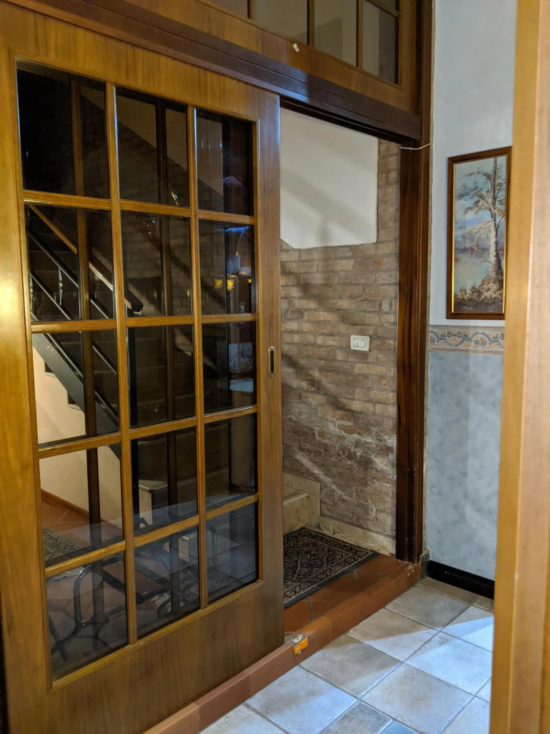 Decorative detail in D'Elite Room & Breakfast