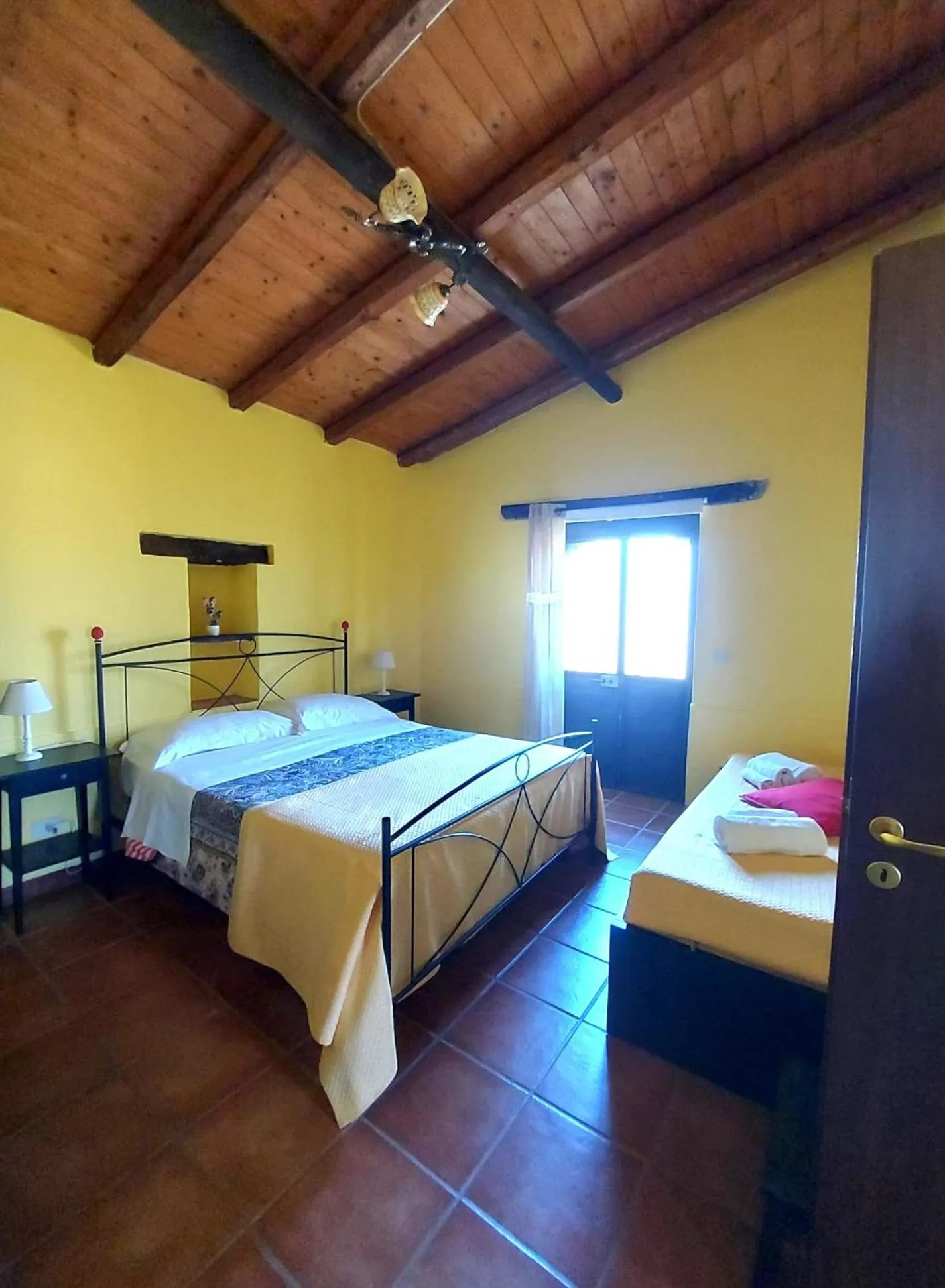 Bed in Villa Nadira