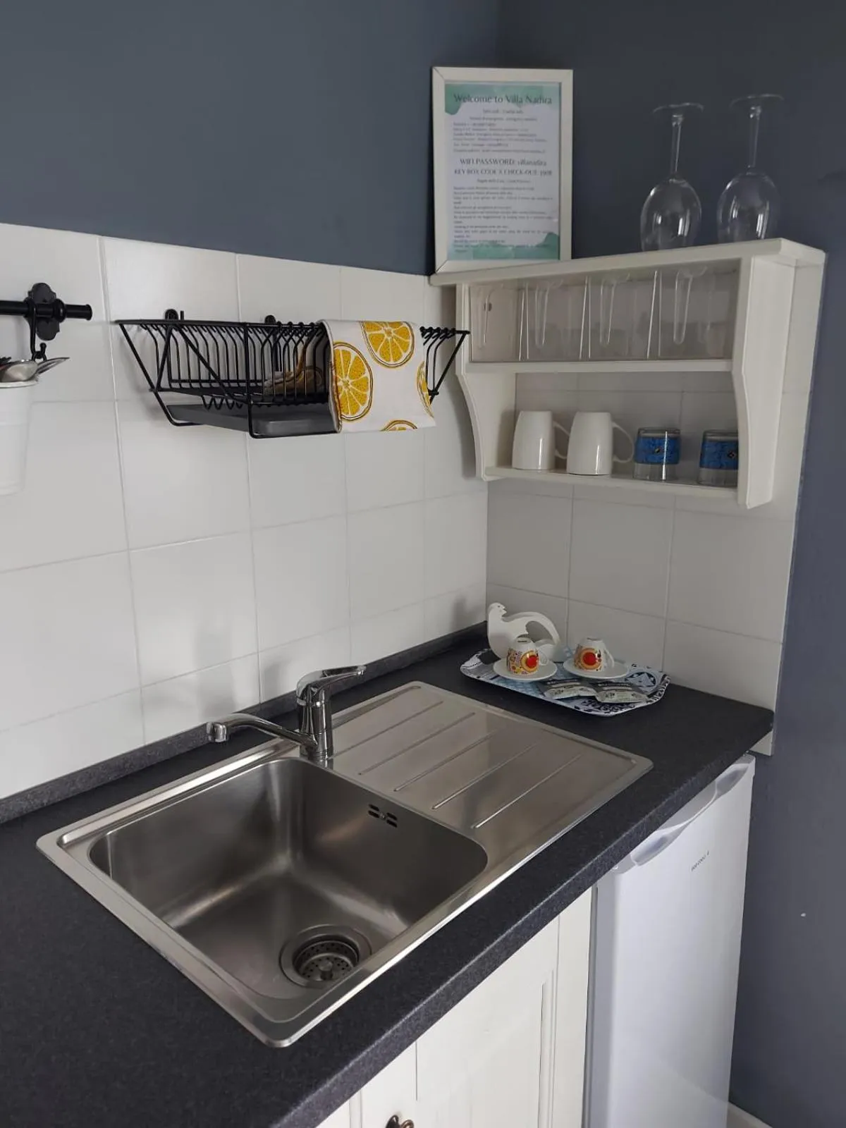 Kitchen or kitchenette in Villa Nadira