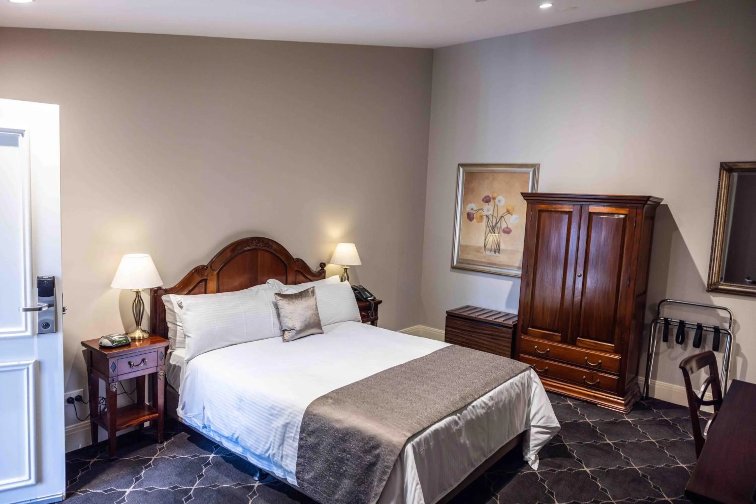 Bed in Royal Hotel Randwick