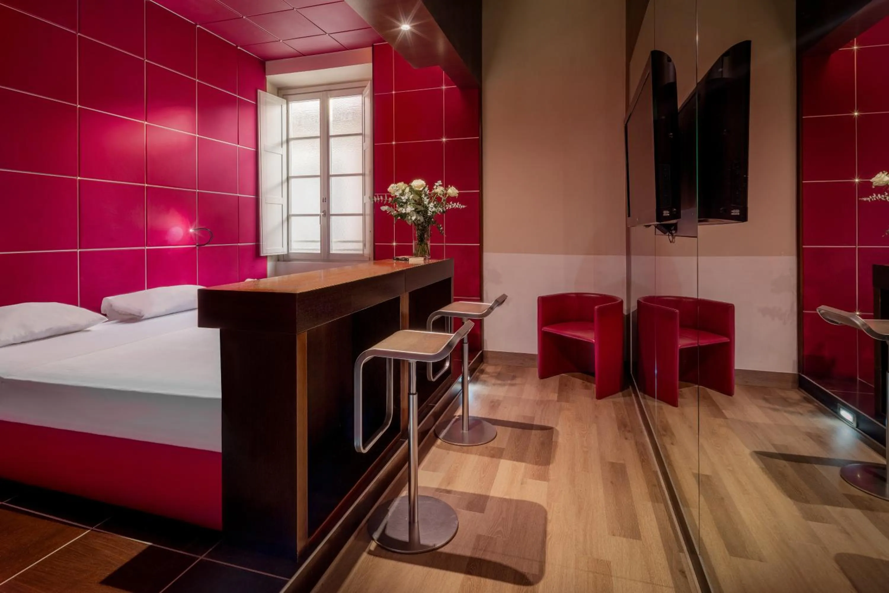 Bedroom, Bed in UNA Hotels Vittoria Firenze