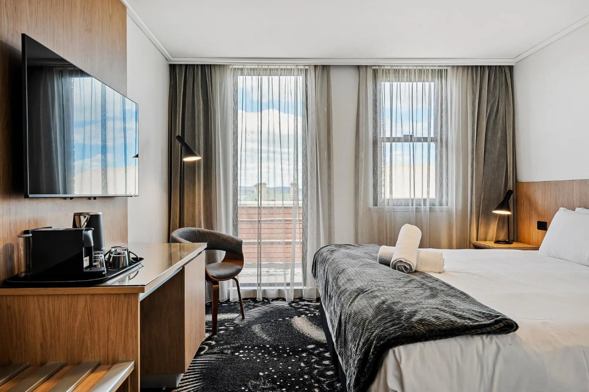 Bed in Prince of Wales Hotel