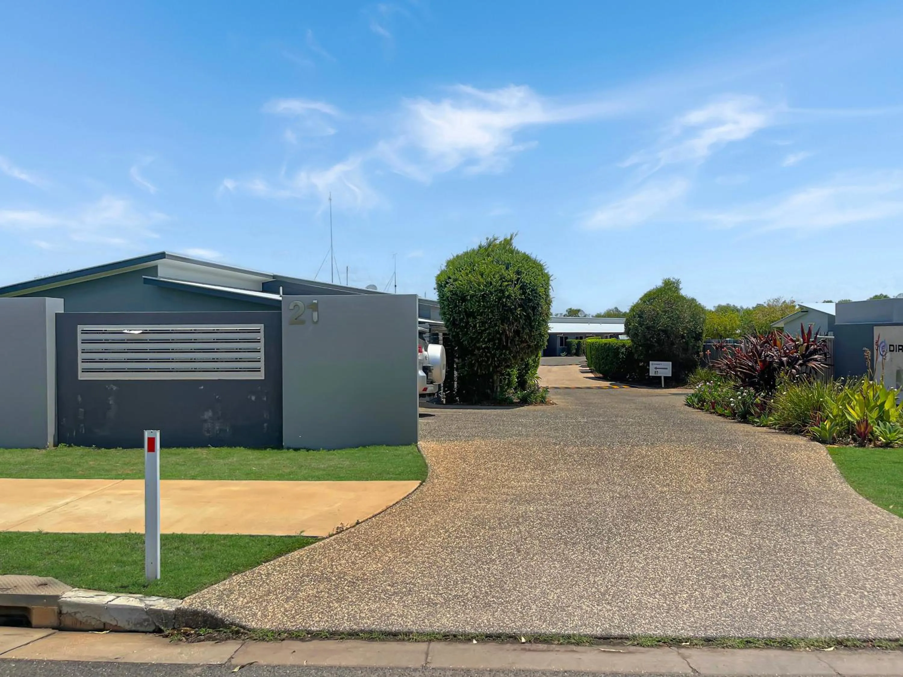 Street view in Direct Collective - Villas on Rivergum