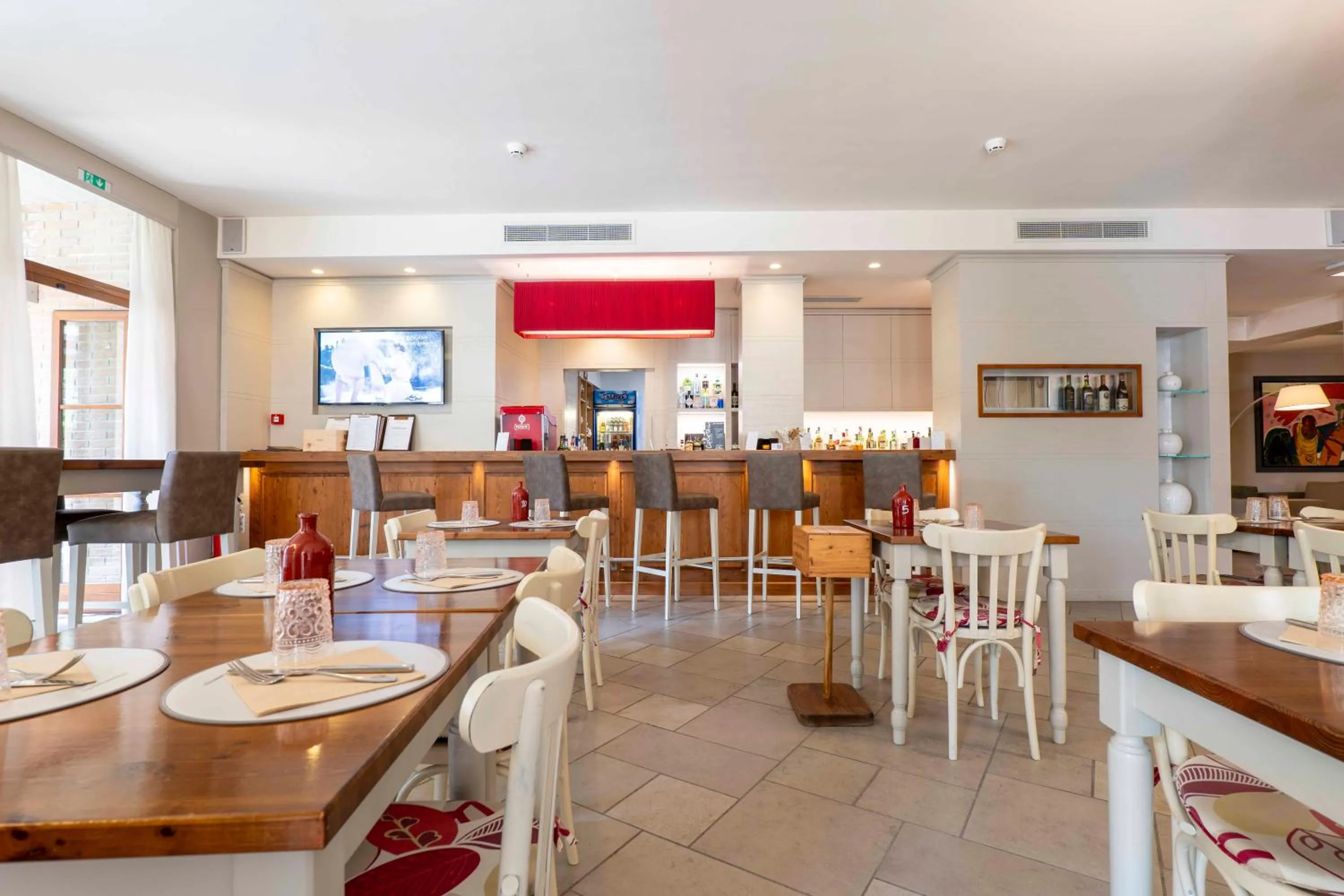 Restaurant/places to eat in Villasanpaolo Resort & Spa