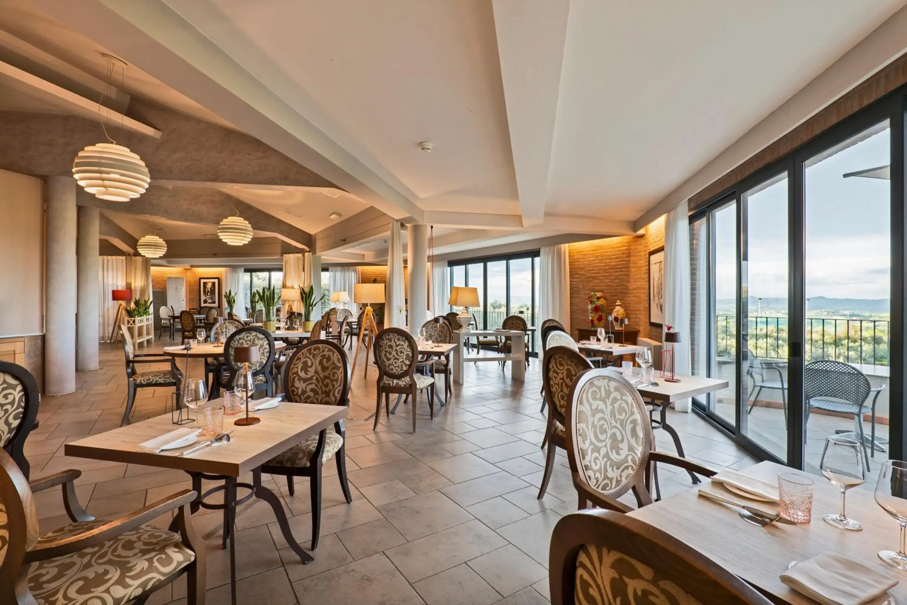 Restaurant/places to eat in Villasanpaolo Resort & Spa Restaurant/places to eat in Villasanpaolo Resort & Spa