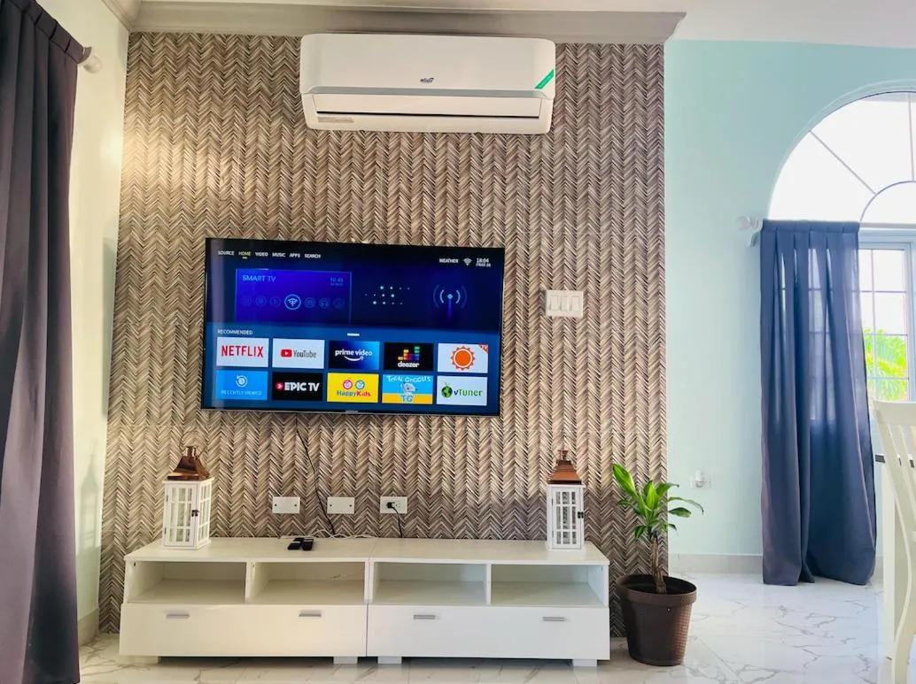 Luxury Apartments and Rooms,The Lagoons