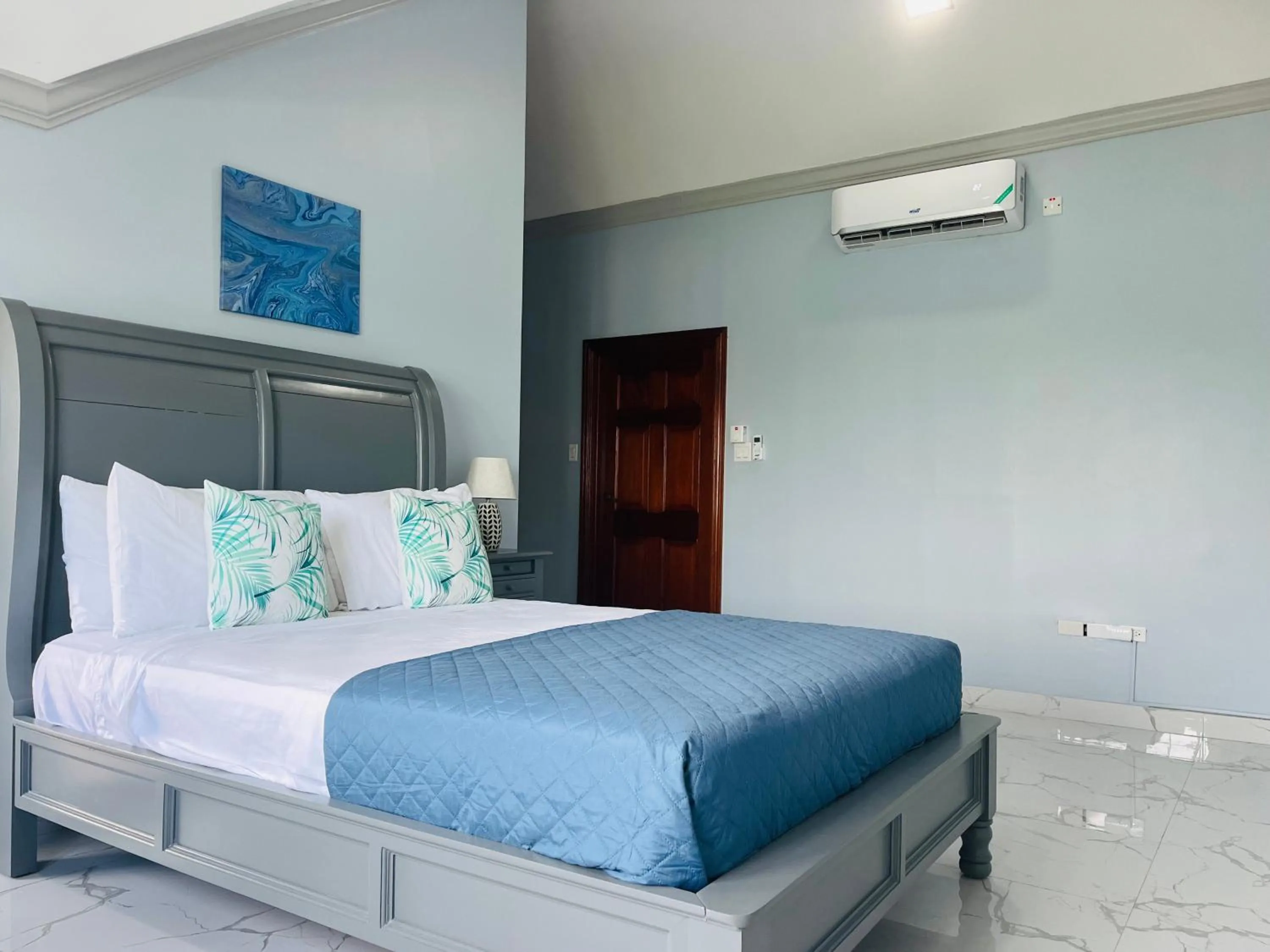 Bedroom, Bed in Luxury Apartments and Rooms,The Lagoons