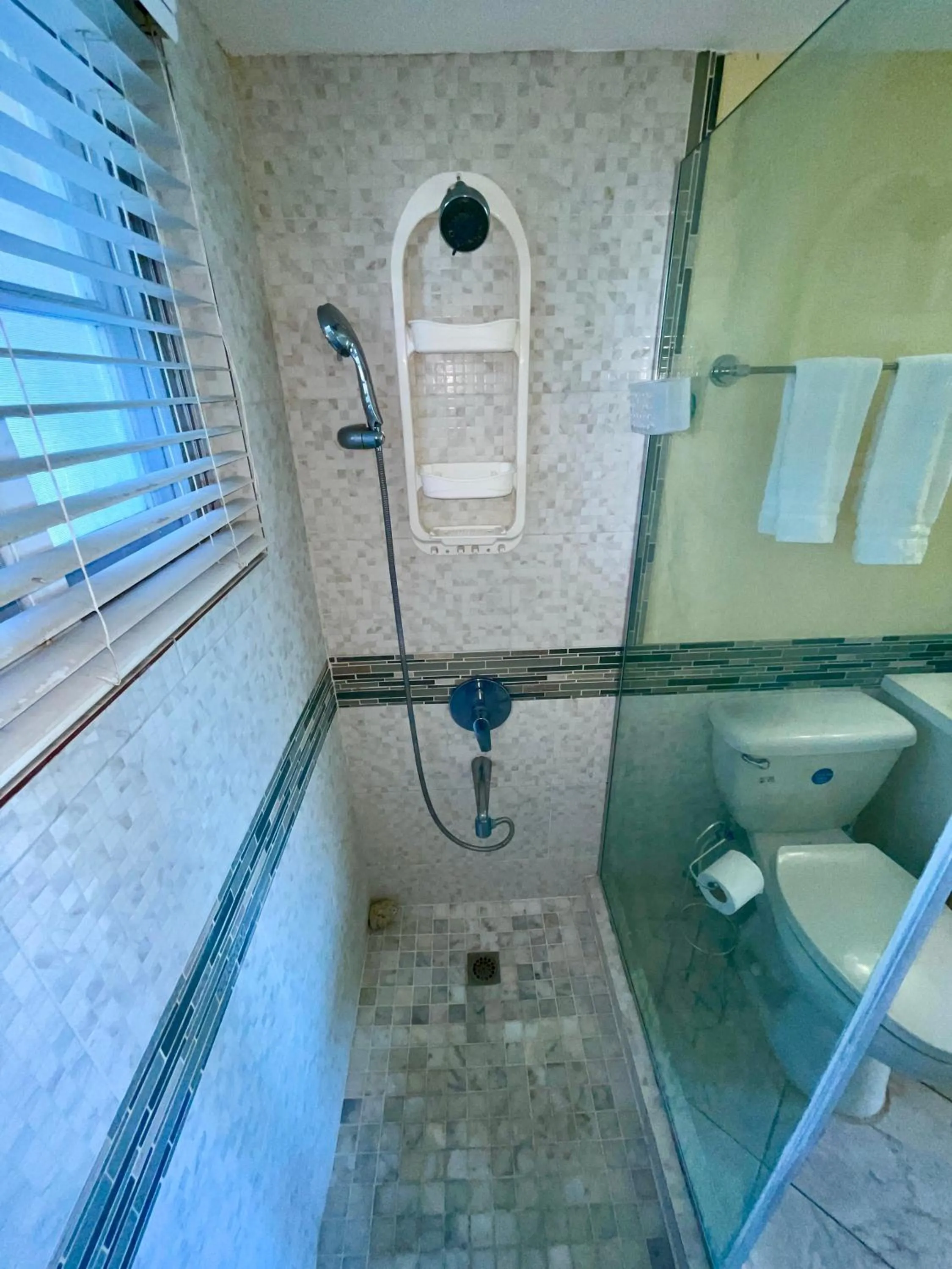 Shower in Luxury Apartments and Rooms,The Lagoons