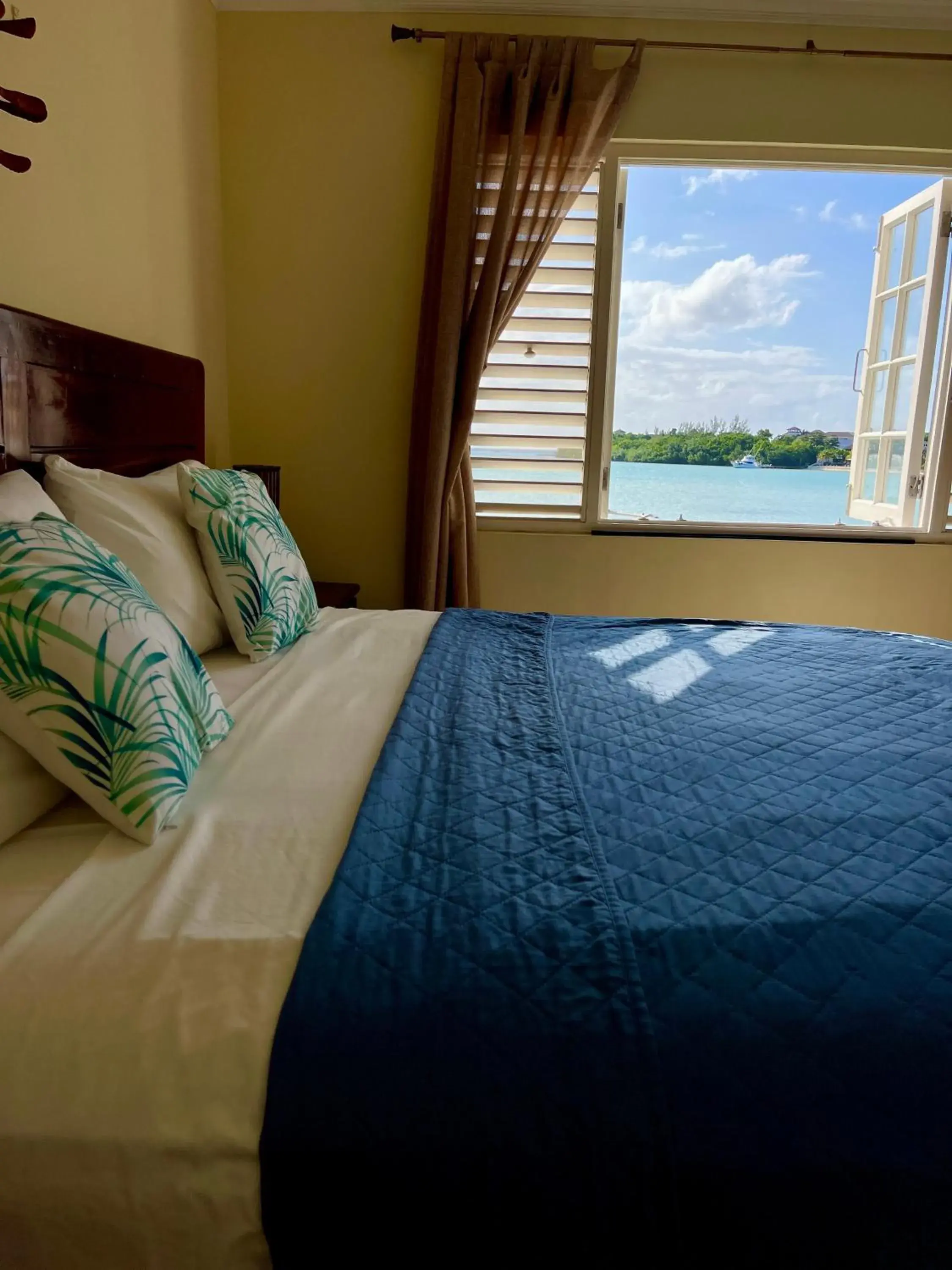 Apartment with Sea View in Luxury Apartments and Rooms,The Lagoons Apartment with Sea View in Luxury Apartments and Rooms,The Lagoons