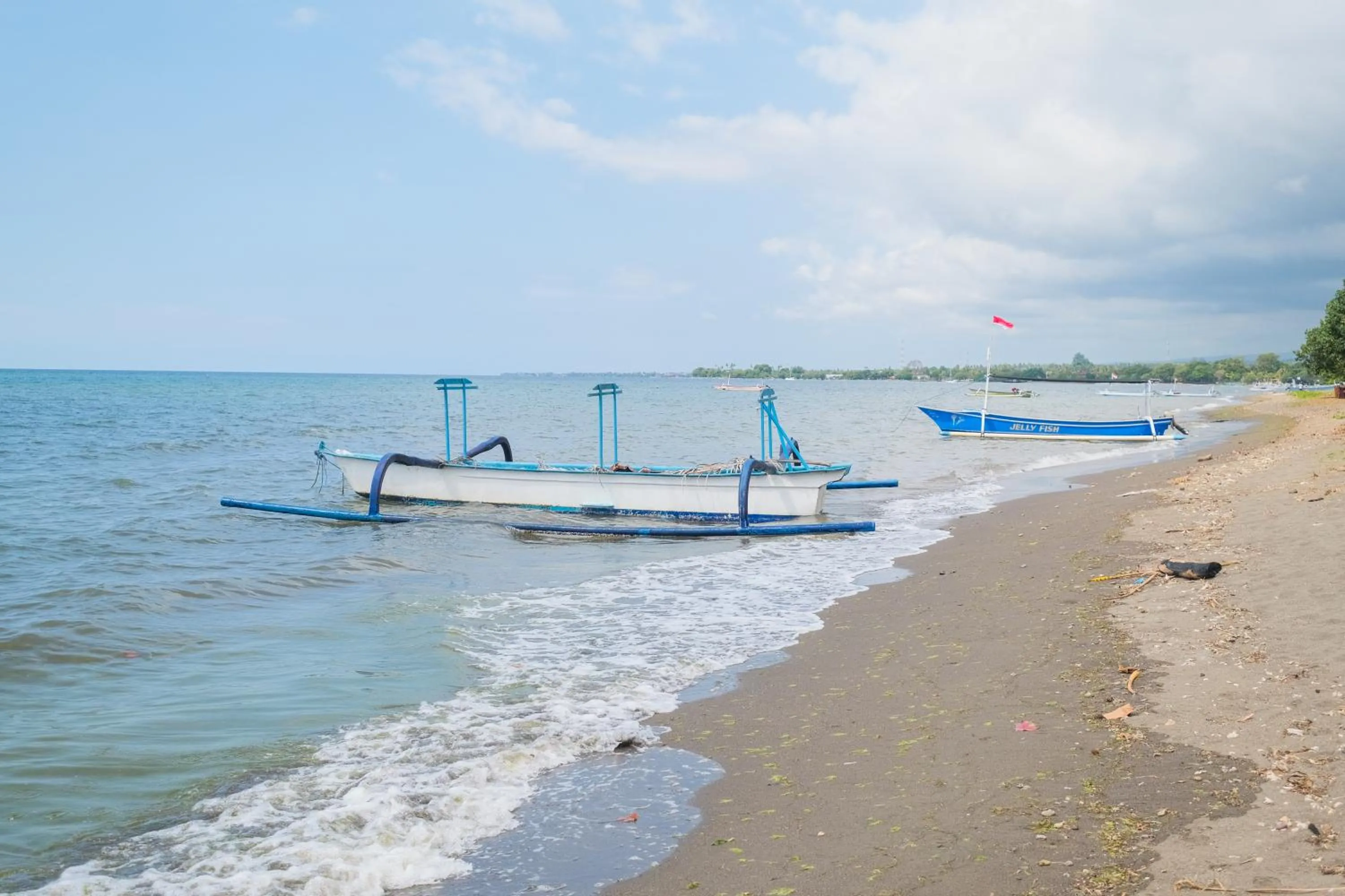 Area and facilities in RedDoorz at Tanjung Alam Hotel Lovina