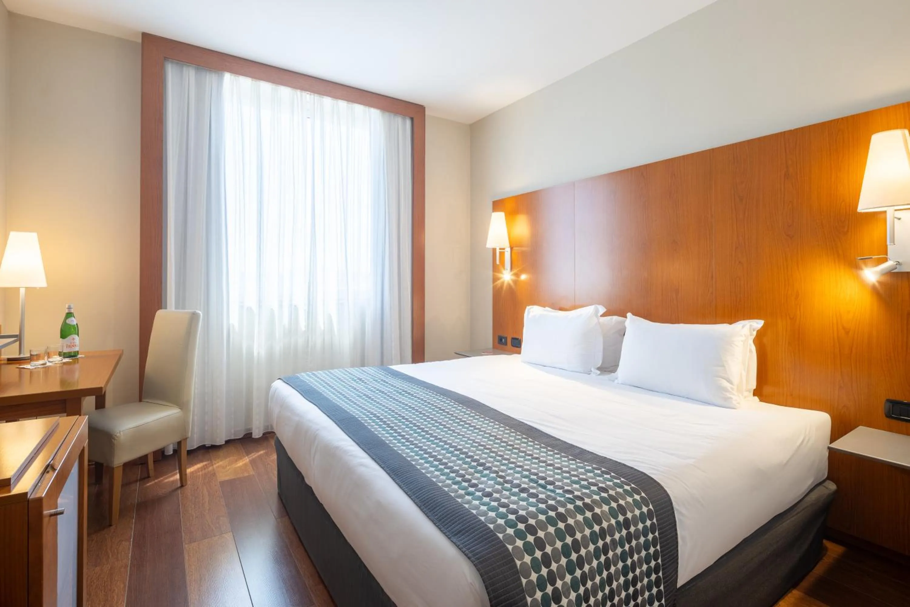 Photo of the whole room, Bed in Exe Toscana