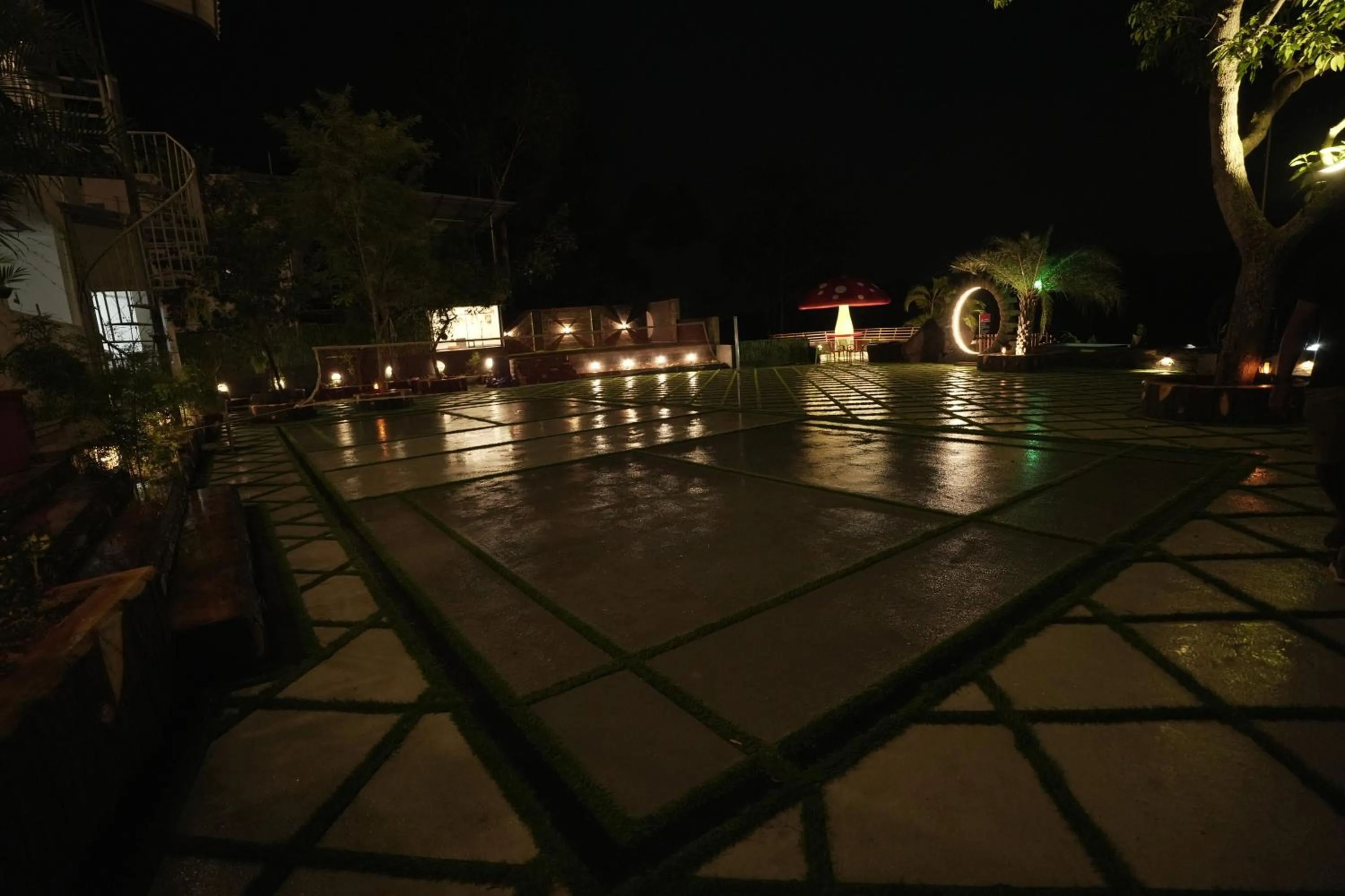 Night in Delano Residency