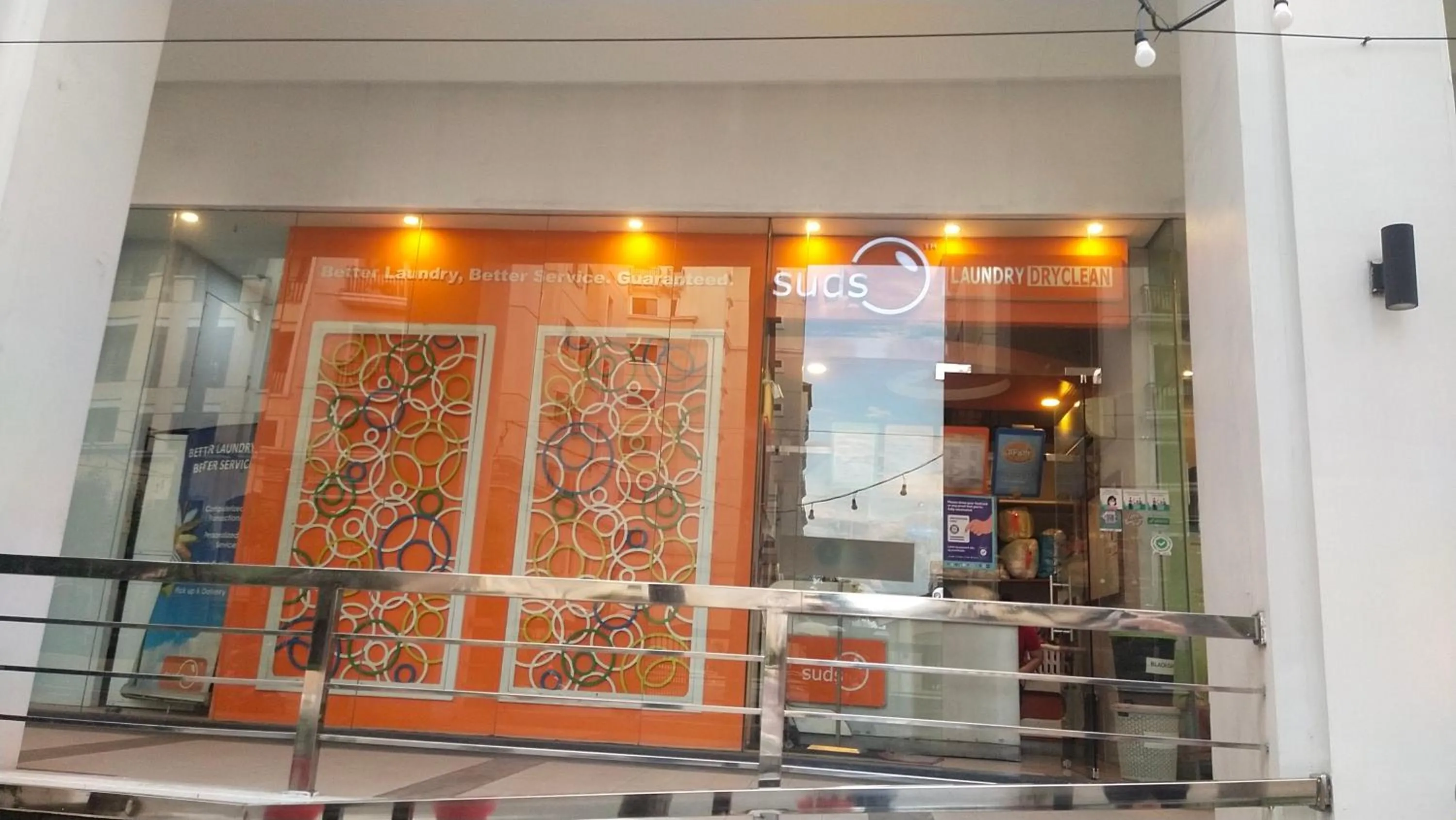 150 Newport Boulevard Near NAIA Terminal 3