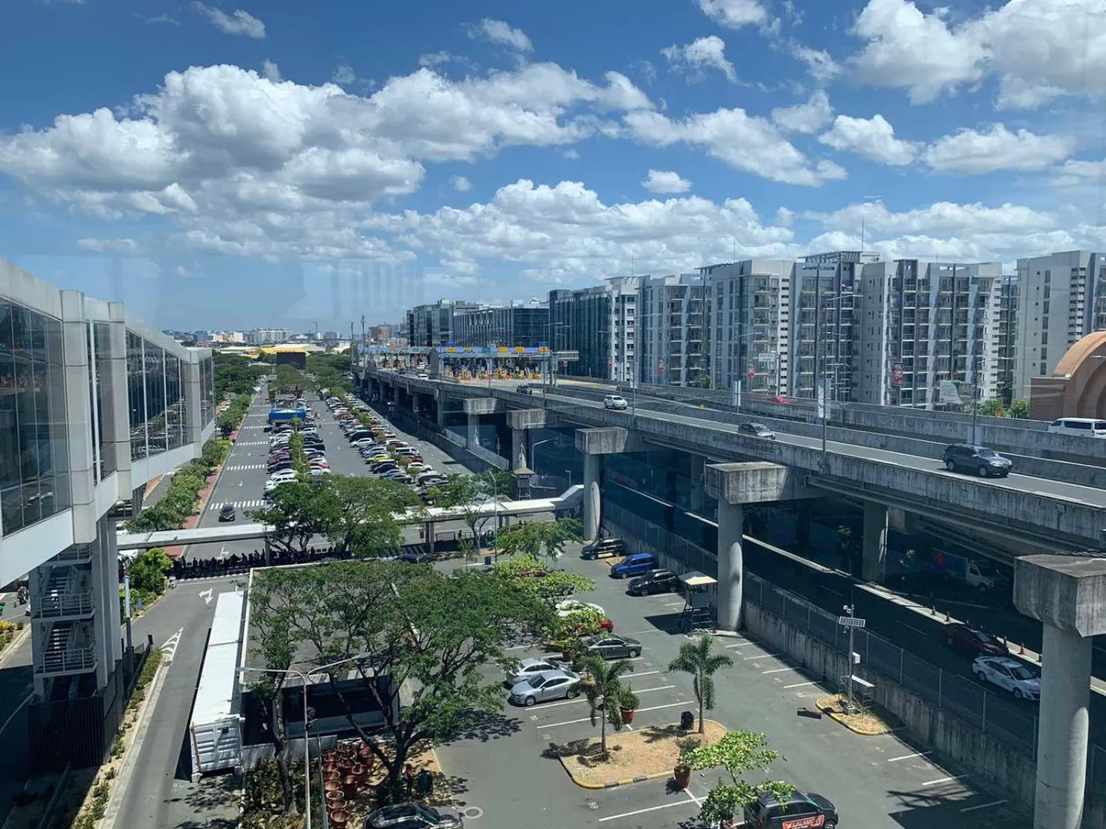 150 Newport Boulevard Near NAIA Terminal 3