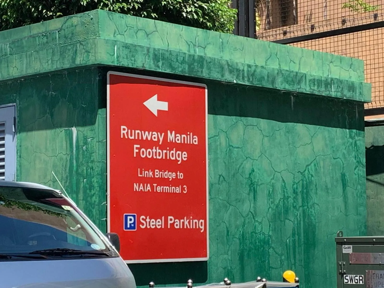 150 Newport Boulevard Near NAIA Terminal 3