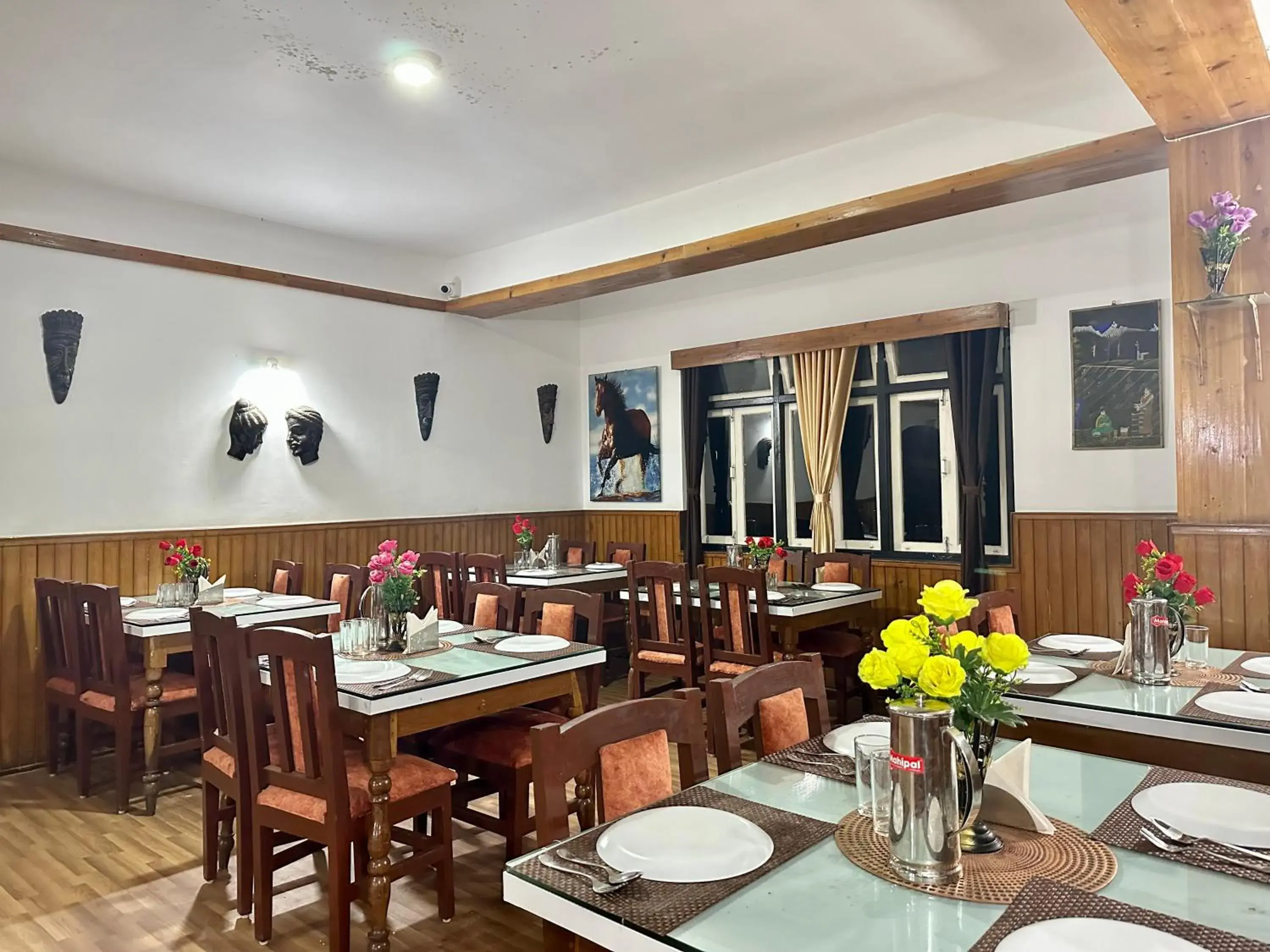 Restaurant/places to eat in Hotel Norling SK Groups Restaurant/places to eat in Hotel Norling SK Groups