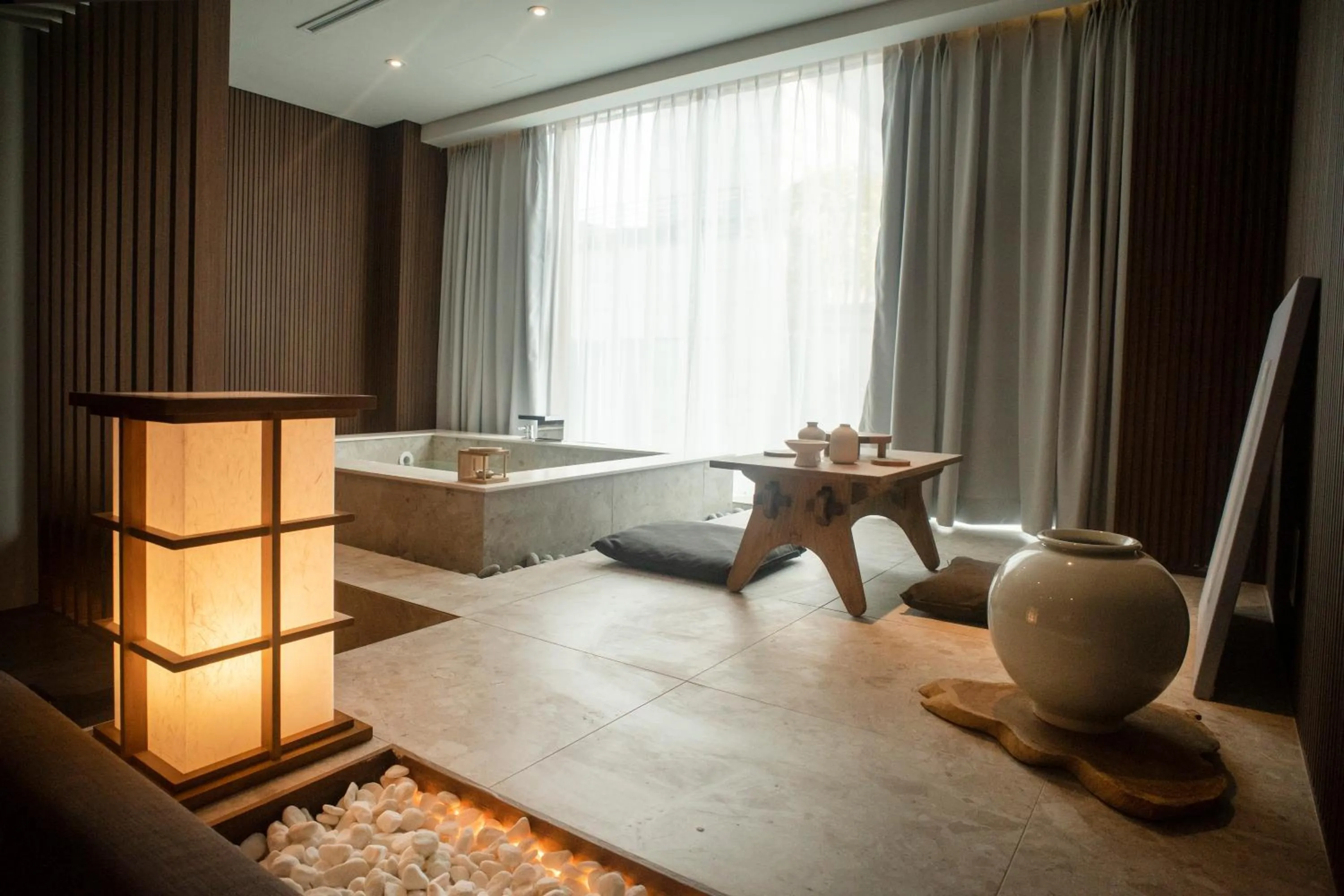 Seating area in UH Suite The Myeongdong