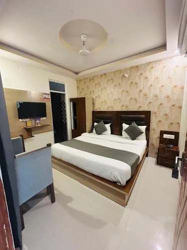 Hotel Kaanha Residency Inn By Shree Krishna Hospitality