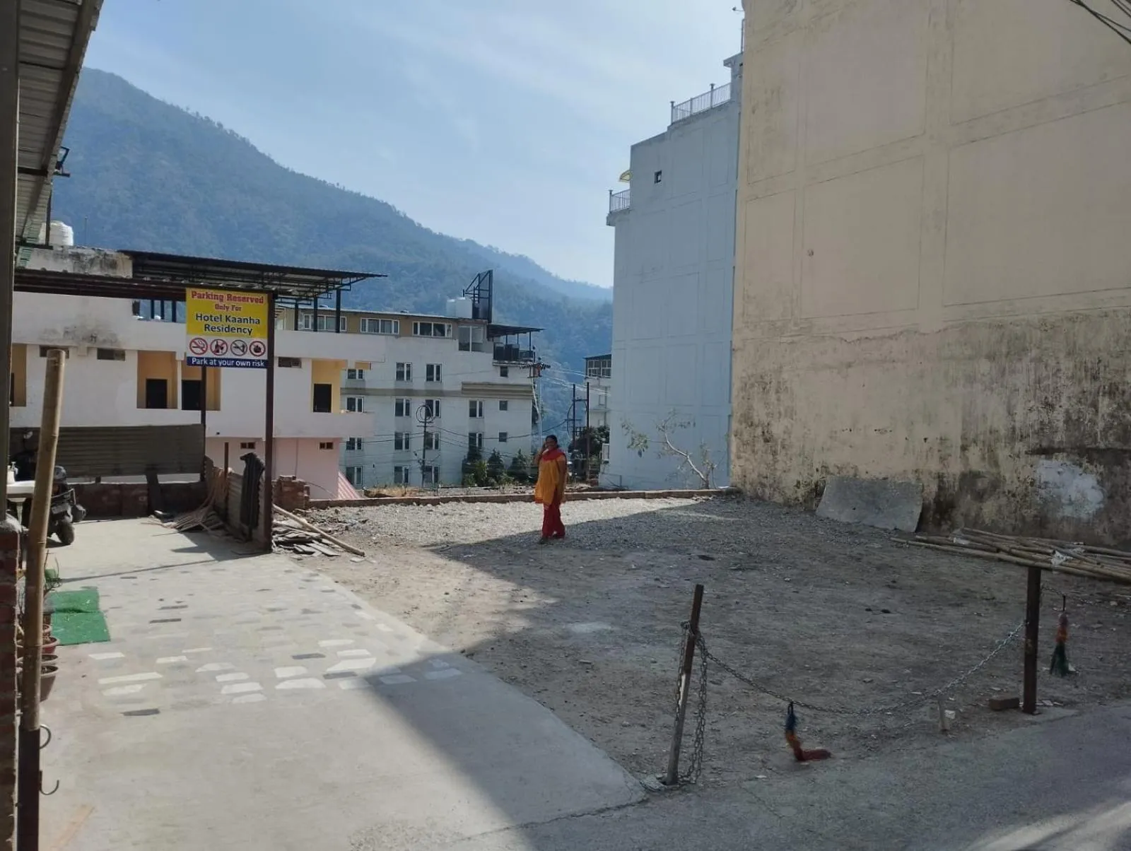 Day in Hotel Kaanha Residency Inn By Shree Krishna Hospitality